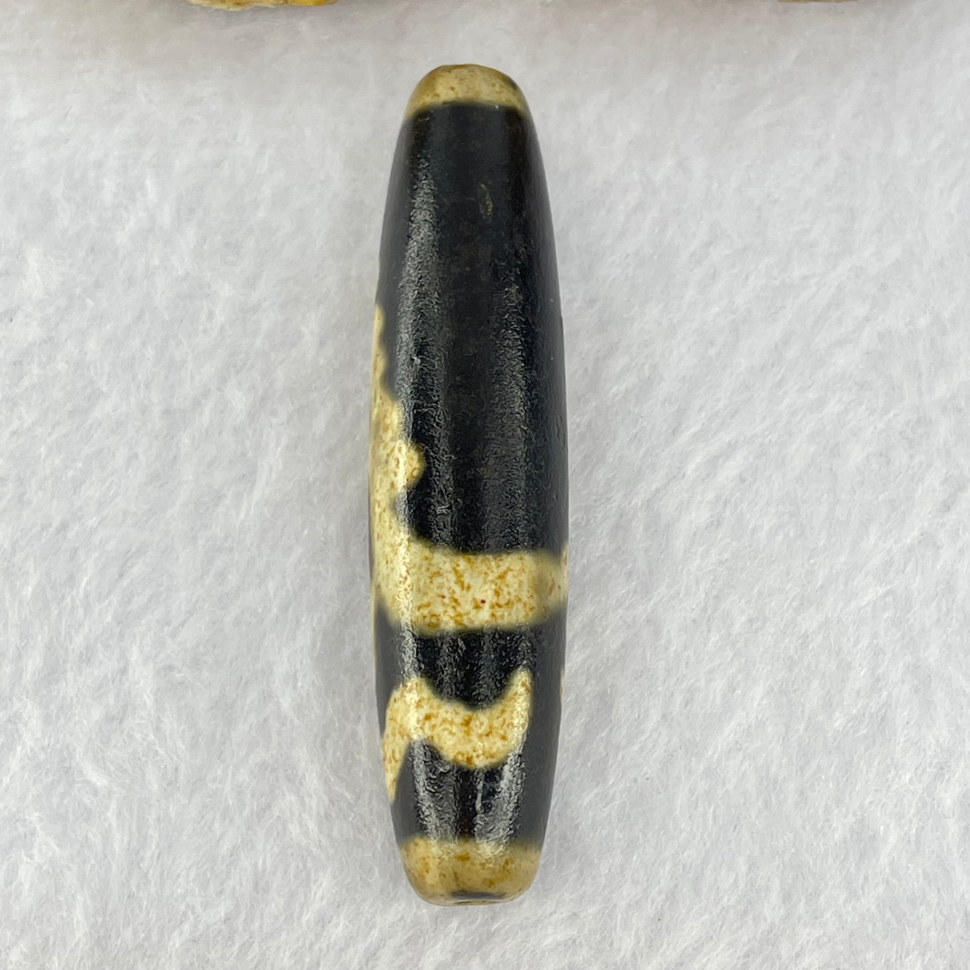 Natural Powerful Tibetan Old Oily Agate Dragon Dzi Bead Heavenly Master (Tian Zhu) 龙天珠 17.96g 59.6 by 14.0mm - Huangs Jadeite and Jewelry Pte Ltd