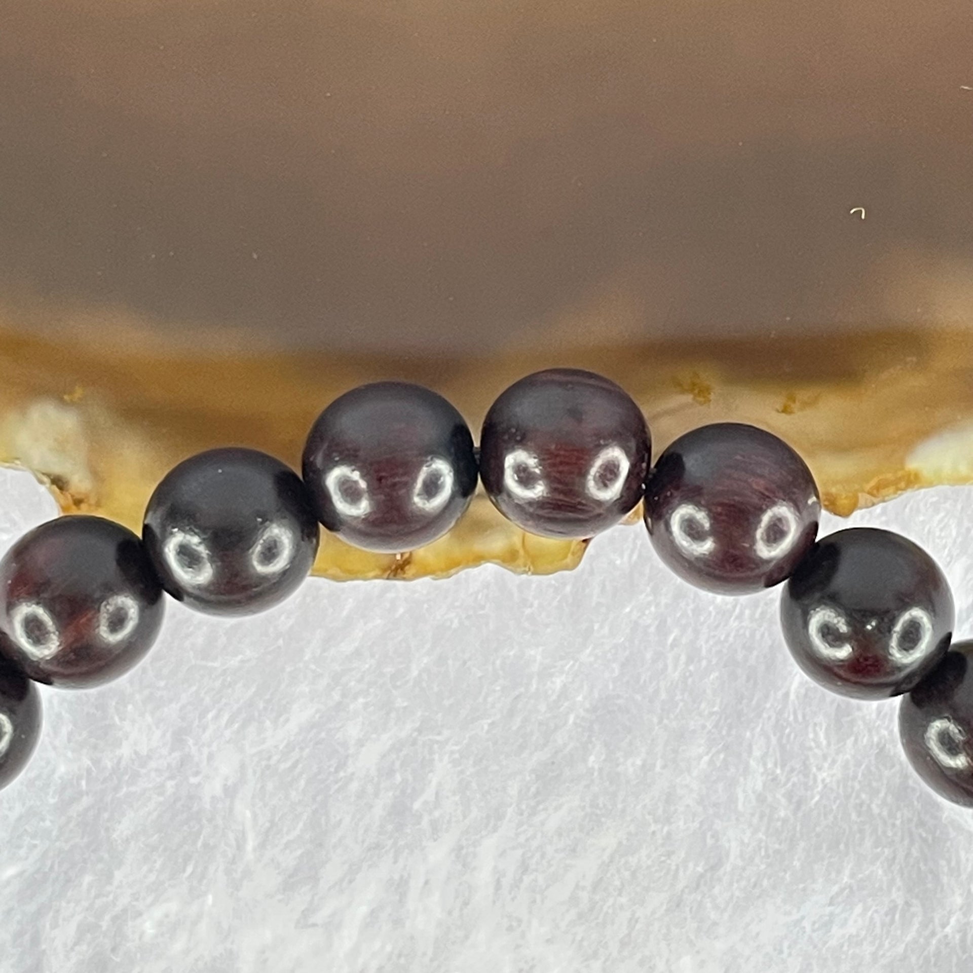 Natural Indian Small Leaf Zitan Wood Beads Bracelet 6.22g 14.5cm 8.0mm 22 Beads - Huangs Jadeite and Jewelry Pte Ltd