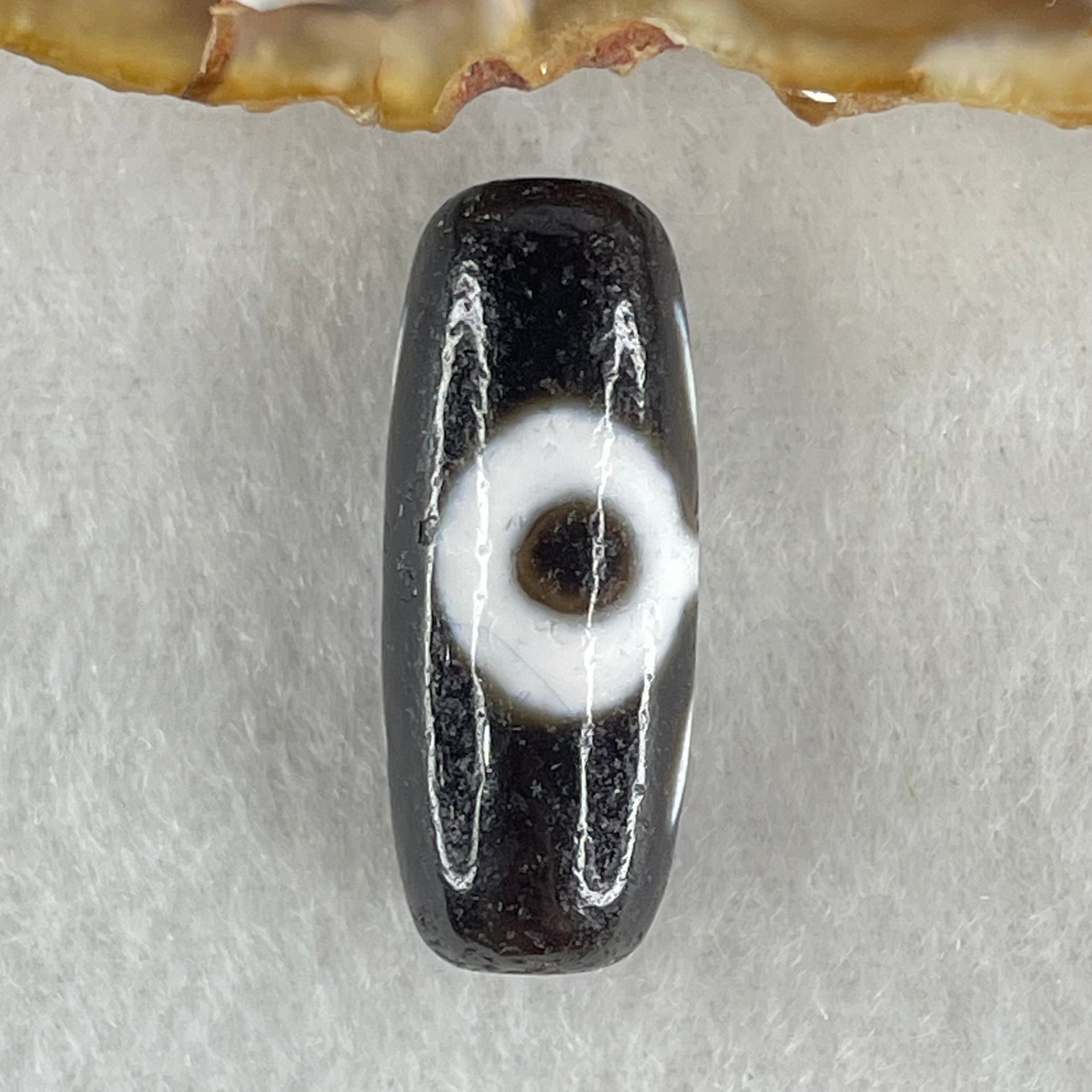 Natural Powerful Tibetan Old Oily Agate Patina Guiren Tairen Human Dzi Bead Totem Amulet Heavenly Master (Tian Zhu) 贵人天诛 5.77g 28.2 by 11.4mm - Huangs Jadeite and Jewelry Pte Ltd