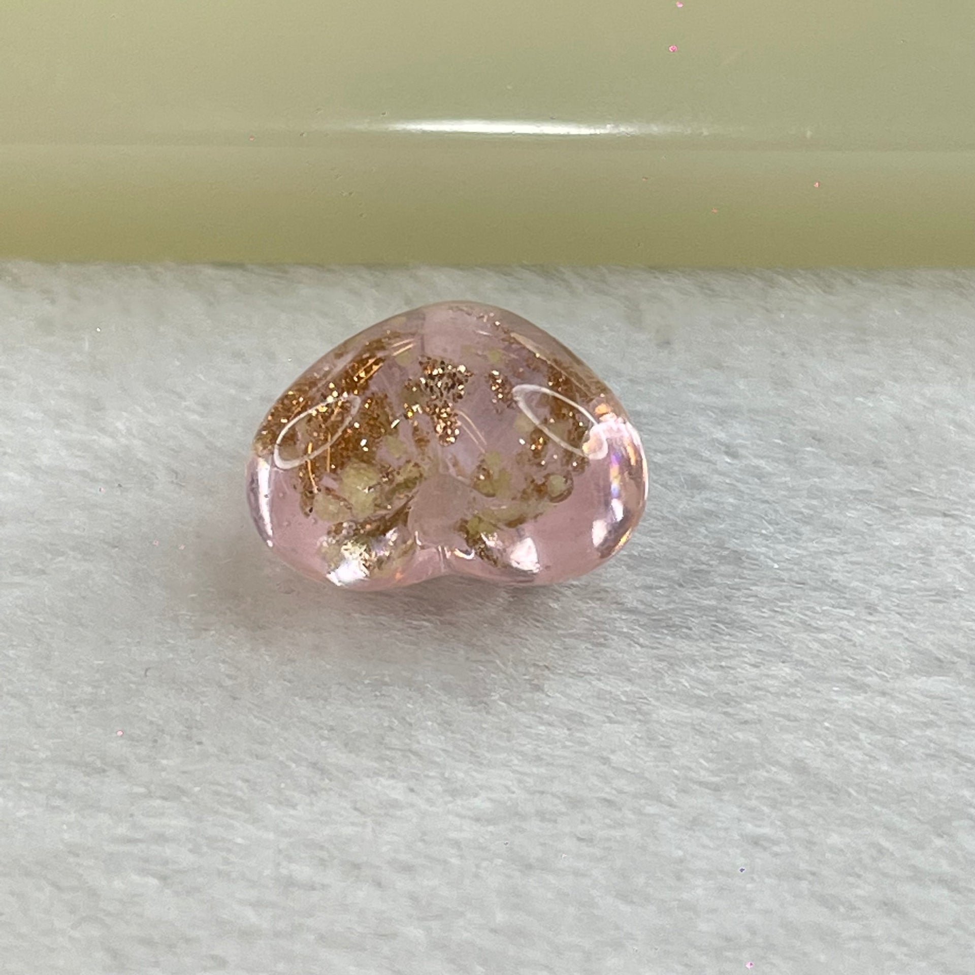 Pink Glass Mini Heart with Glitters Charm for Bracelet 2.89g 15.8 by 15.0 by 10.1mm - Huangs Jadeite and Jewelry Pte Ltd