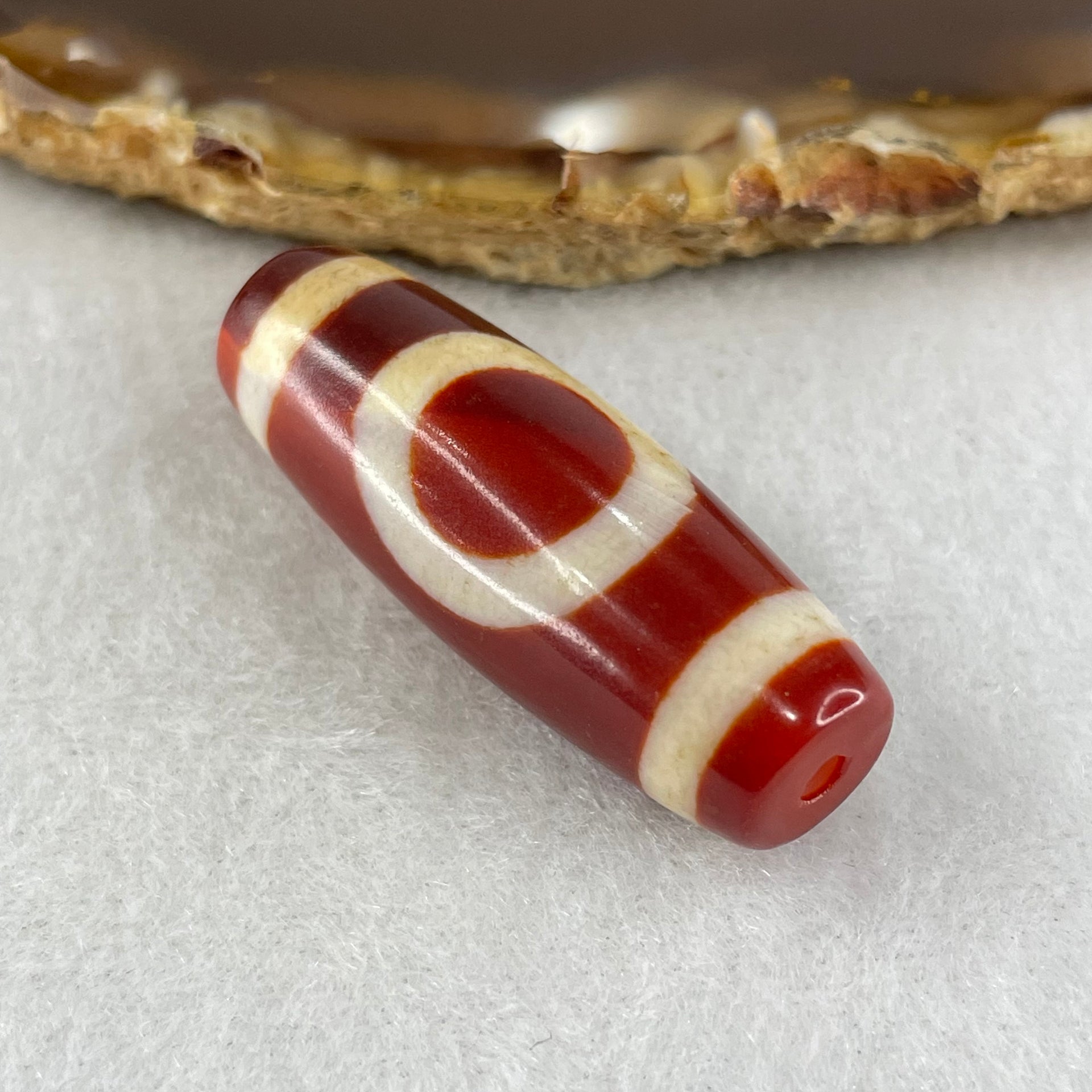 Natural Powerful Tibetan Old Oily Red White Agate One Eye Earth Element Dzi Bead Heavenly Master (Tian Zhu) 一眼土元素天珠 10.72g 37.5 by 13.5mm - Huangs Jadeite and Jewelry Pte Ltd