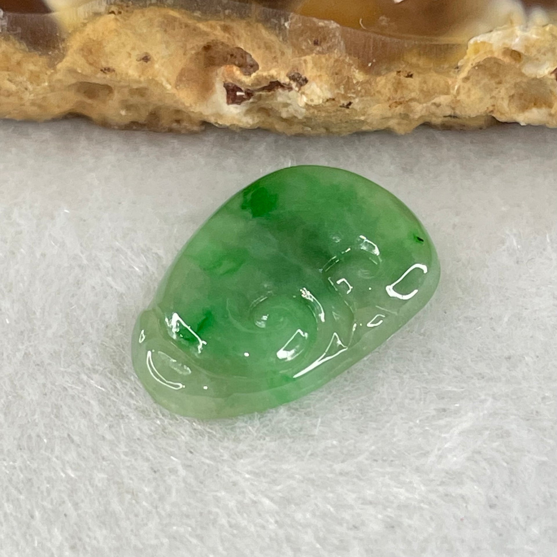 Type A Old Mine Spicy Green Jadeite Ruyi Charm Stone For Setting 1.01g 16.5 by 11.6 by 2.4mm - Huangs Jadeite and Jewelry Pte Ltd