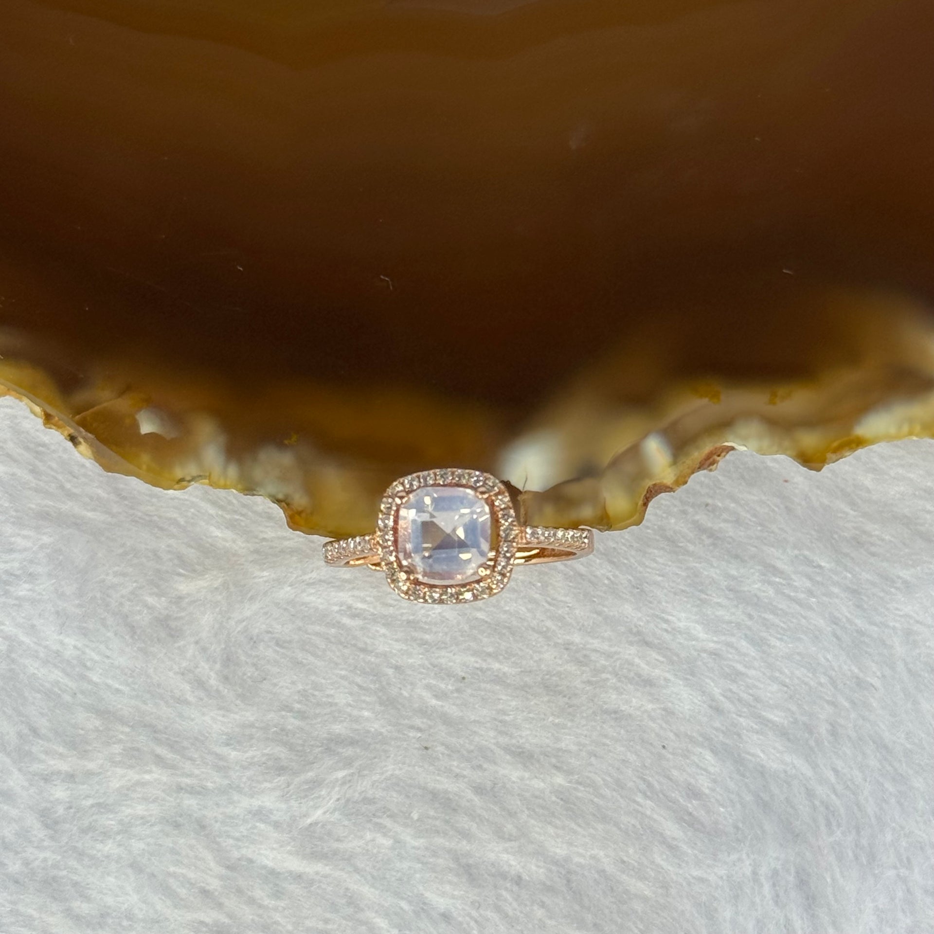 Natural Morganite in 925 Sliver in Rose Gold Color Ring (Adjustable Size) 2.06g 6.0 by 4.5mm - Huangs Jadeite and Jewelry Pte Ltd