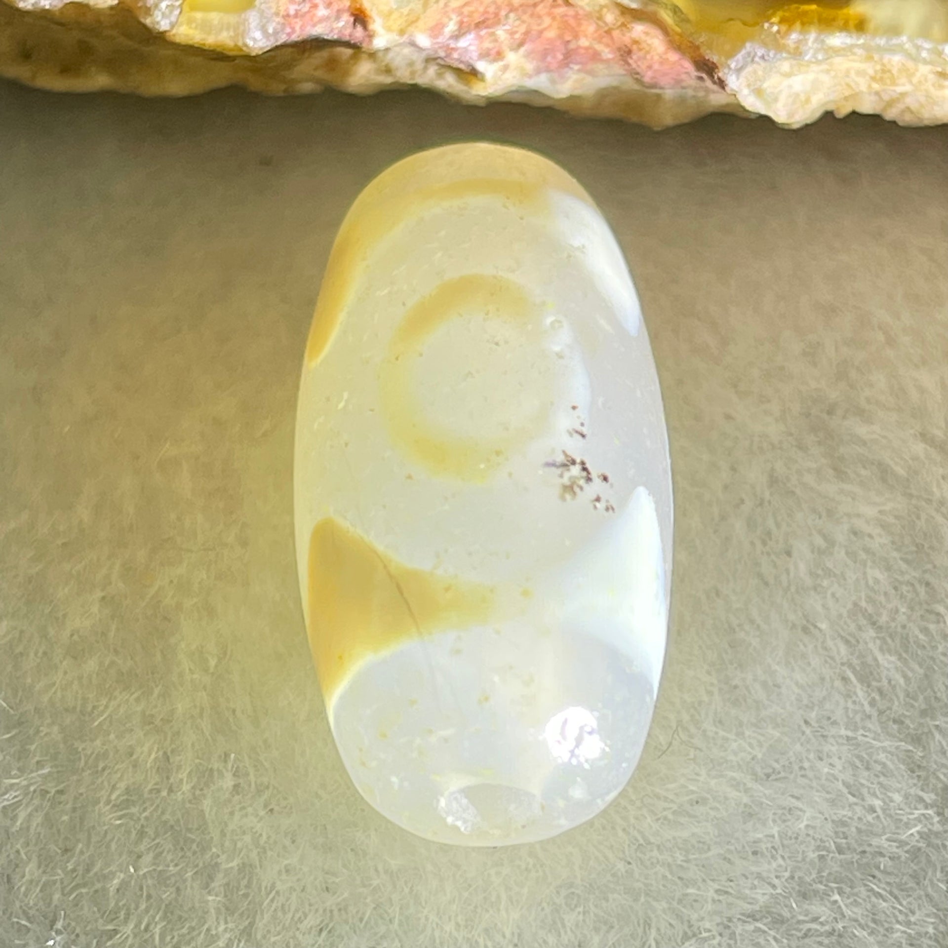 Natural Powerful Tibetan Old Oily Agate 3 Eyes Dzi Bead Heavenly Master (Tian Zhu) 三眼天诛 3.05g 19.9 by 10.4mm - Huangs Jadeite and Jewelry Pte Ltd