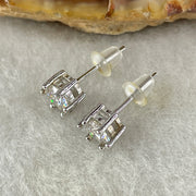 0.5 Ct Colourless Round Brilliant Diameter 5.0mm D VVS1 Excellent Cut Excellent Polish Excellent Symmetry None Florescence Moissanite in S925 Silver Earrings GRA 218444639 - Huangs Jadeite and Jewelry Pte Ltd
