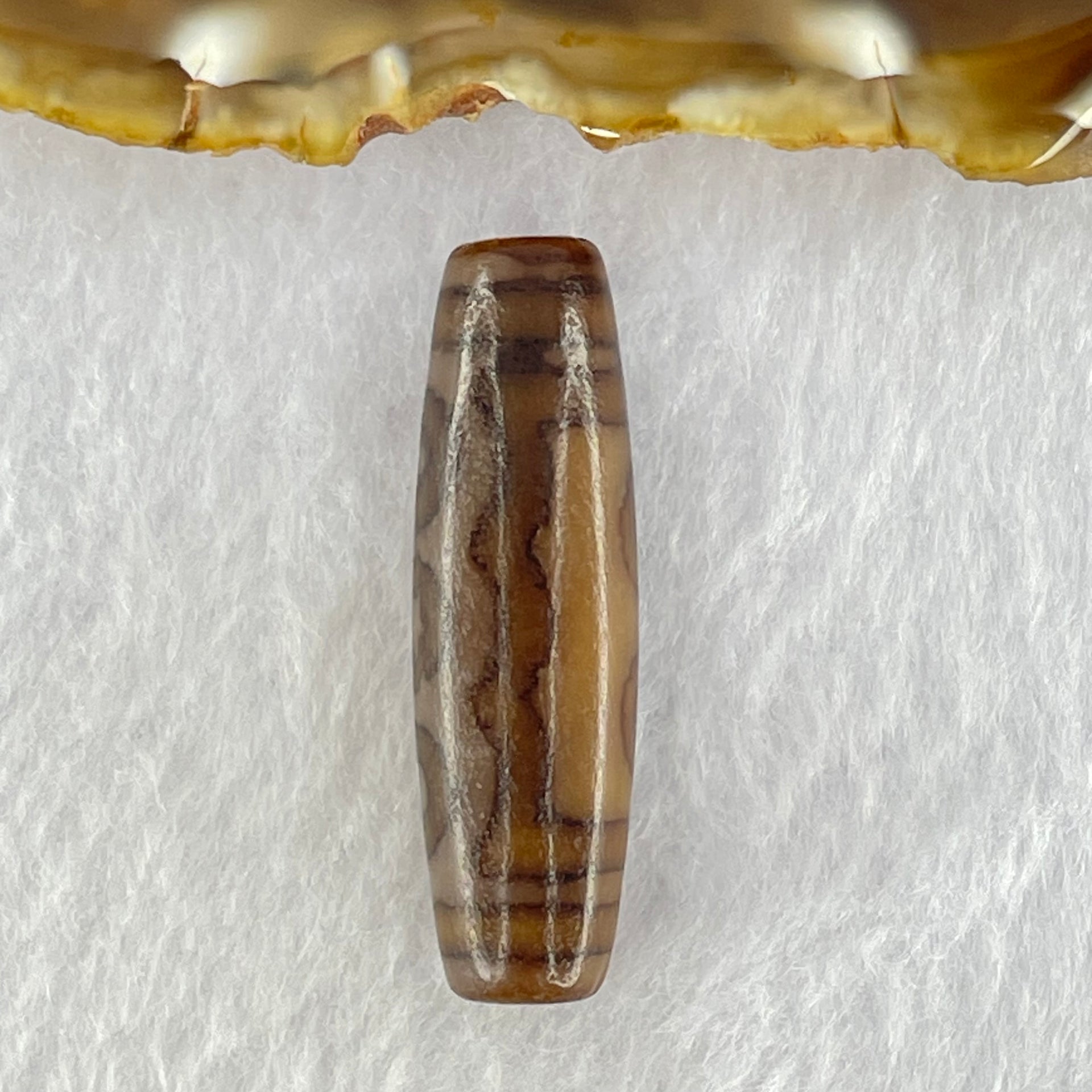 Natural Powerful Tibetan Old Oily Agate 5 Eyes Dzi Bead Heavenly Master (Tian Zhu) 五眼天诛 8.32g 39.3 by 11.6mm - Huangs Jadeite and Jewelry Pte Ltd