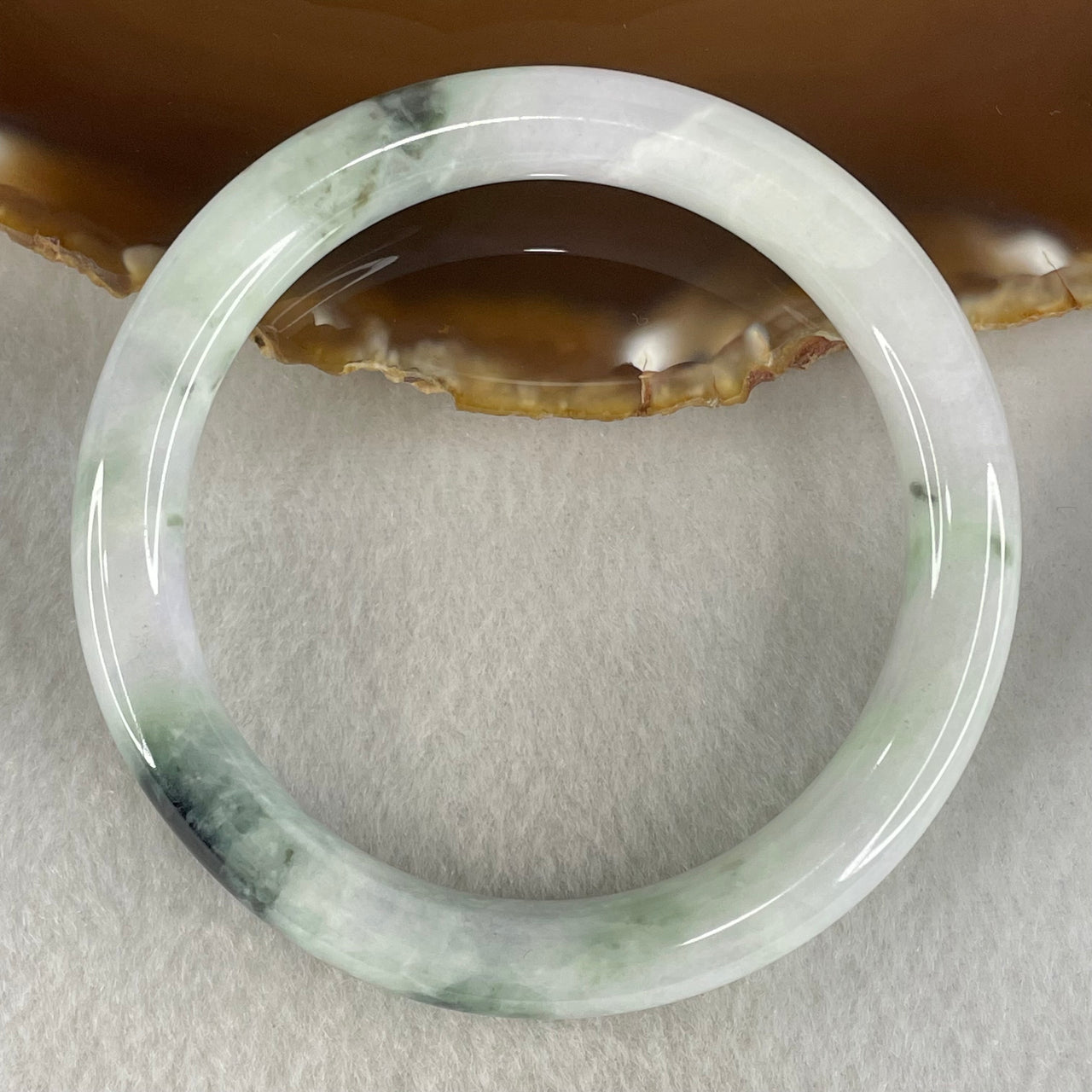 Type A Light Green with Green piao Hua Floral Jadeite Bangle 45.49g Inner Diameter 56.9mm 9.6 by 9.3mm (Internal Lines) - Huangs Jadeite and Jewelry Pte Ltd