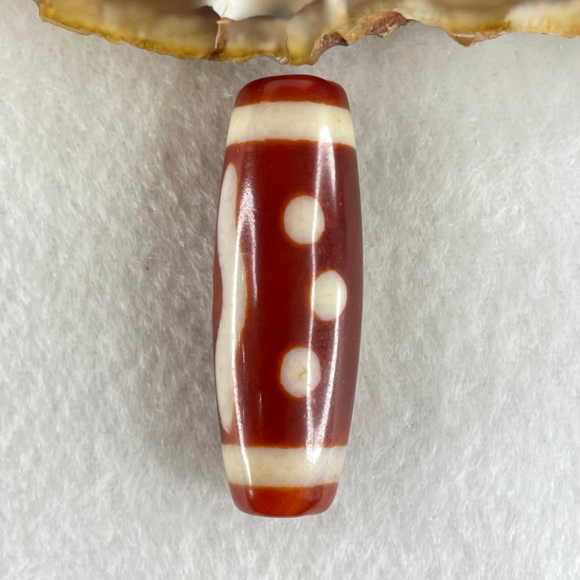 Natural Powerful Tibetan Old Oily Red White Agate One Eye Water Element Dzi Bead Heavenly Master (Tian Zhu) 一眼水元素天珠 10.49g 38.1 by 13.4mm - Huangs Jadeite and Jewelry Pte Ltd