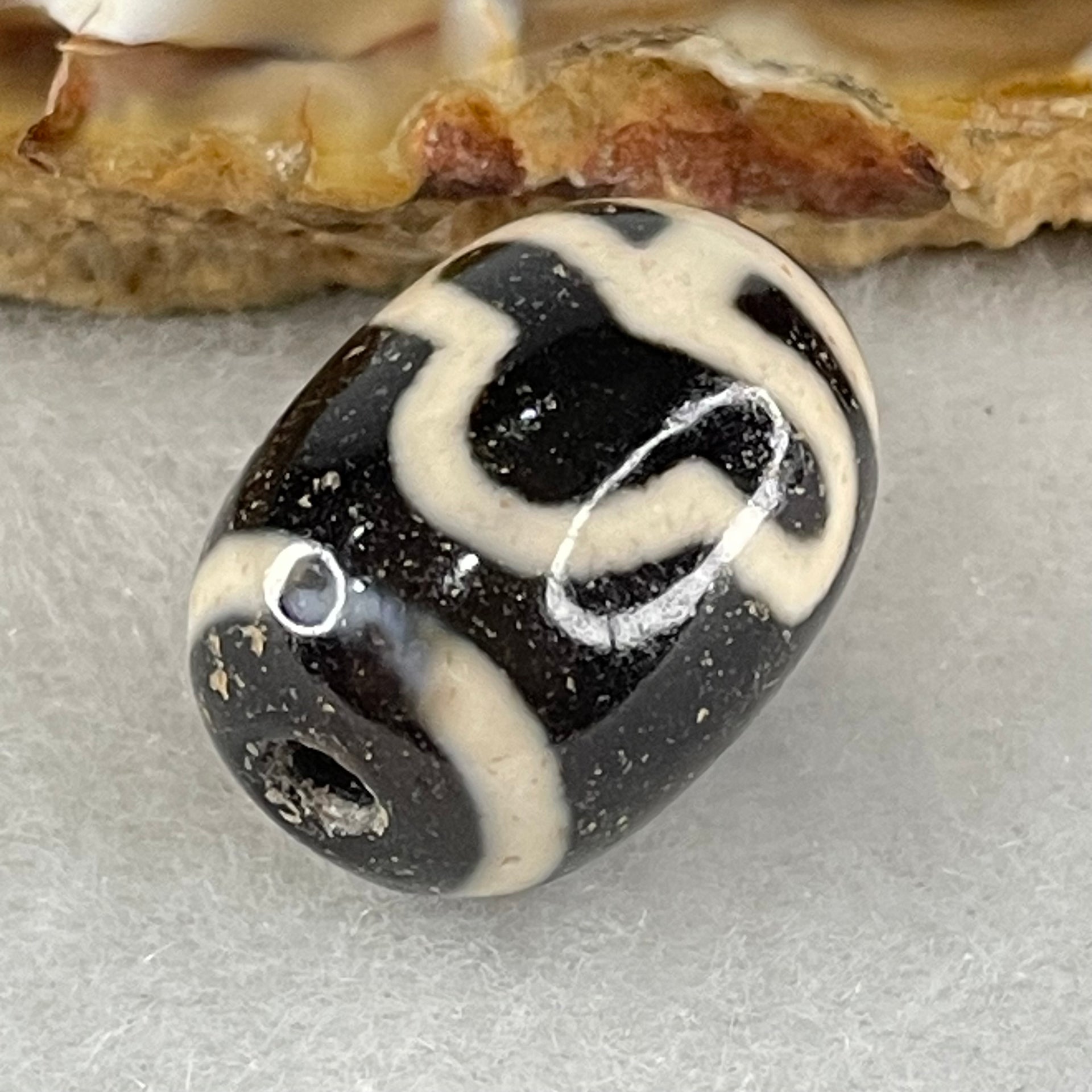 Natural Powerful Tibetan Old Oily Agate Double Bodhi Tree Dzi Bead Heavenly Master (Tian Zhu) 菩提树天珠 4.50g 17.6 by 13.1mm - Huangs Jadeite and Jewelry Pte Ltd
