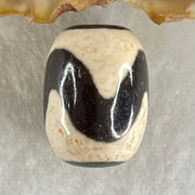 Natural Powerful Tibetan Old Oily Agate Tiger Tooth Daluo Dzi Bead Heavenly Master (Tian Zhu) 虎呀天诛 4.96g 17.7 by 13.4mm - Huangs Jadeite and Jewelry Pte Ltd