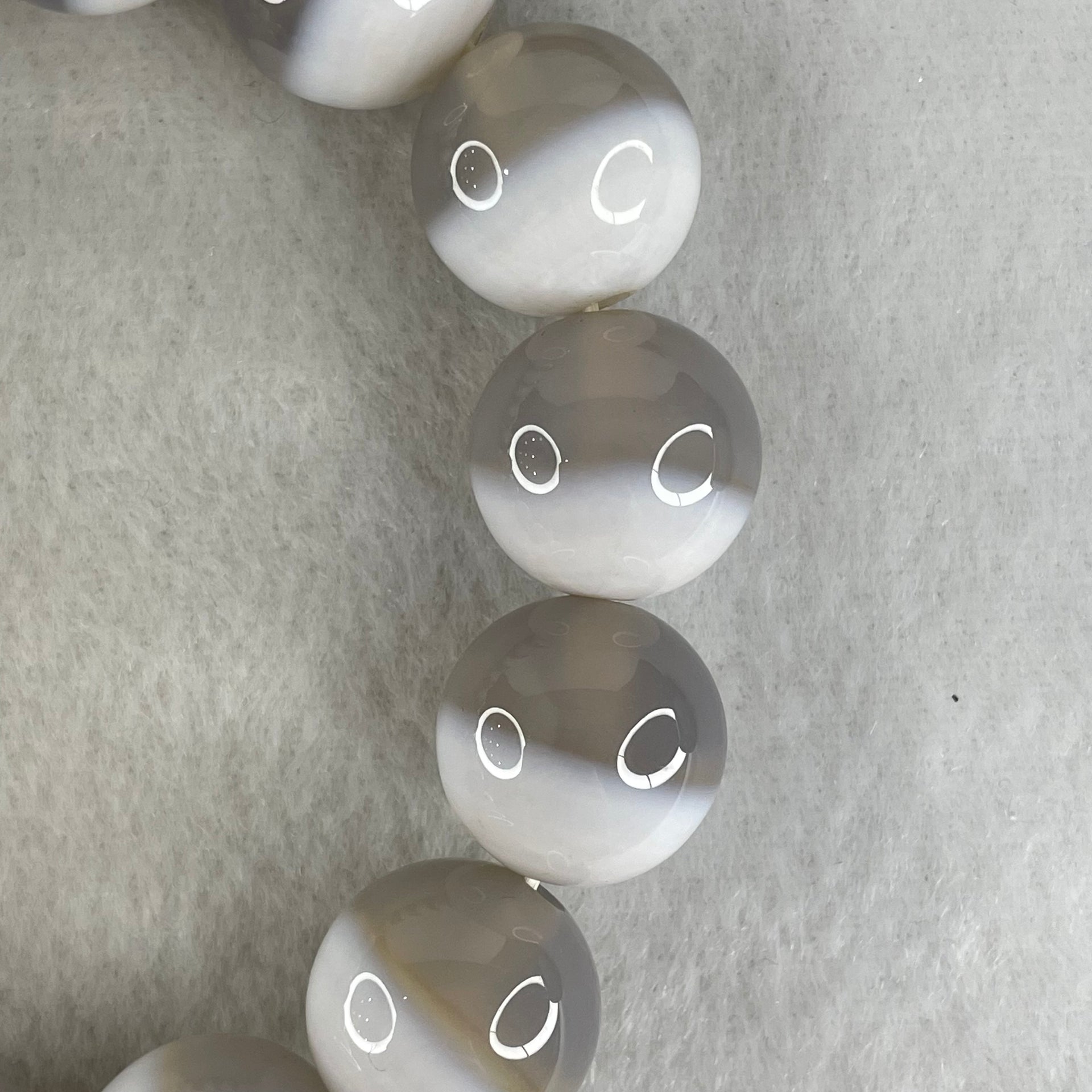 Special Grade Natural Half Grey Half White Agate Beads Bracelet 72.48g 17cm 15.8mm 14 Beads - Huangs Jadeite and Jewelry Pte Ltd