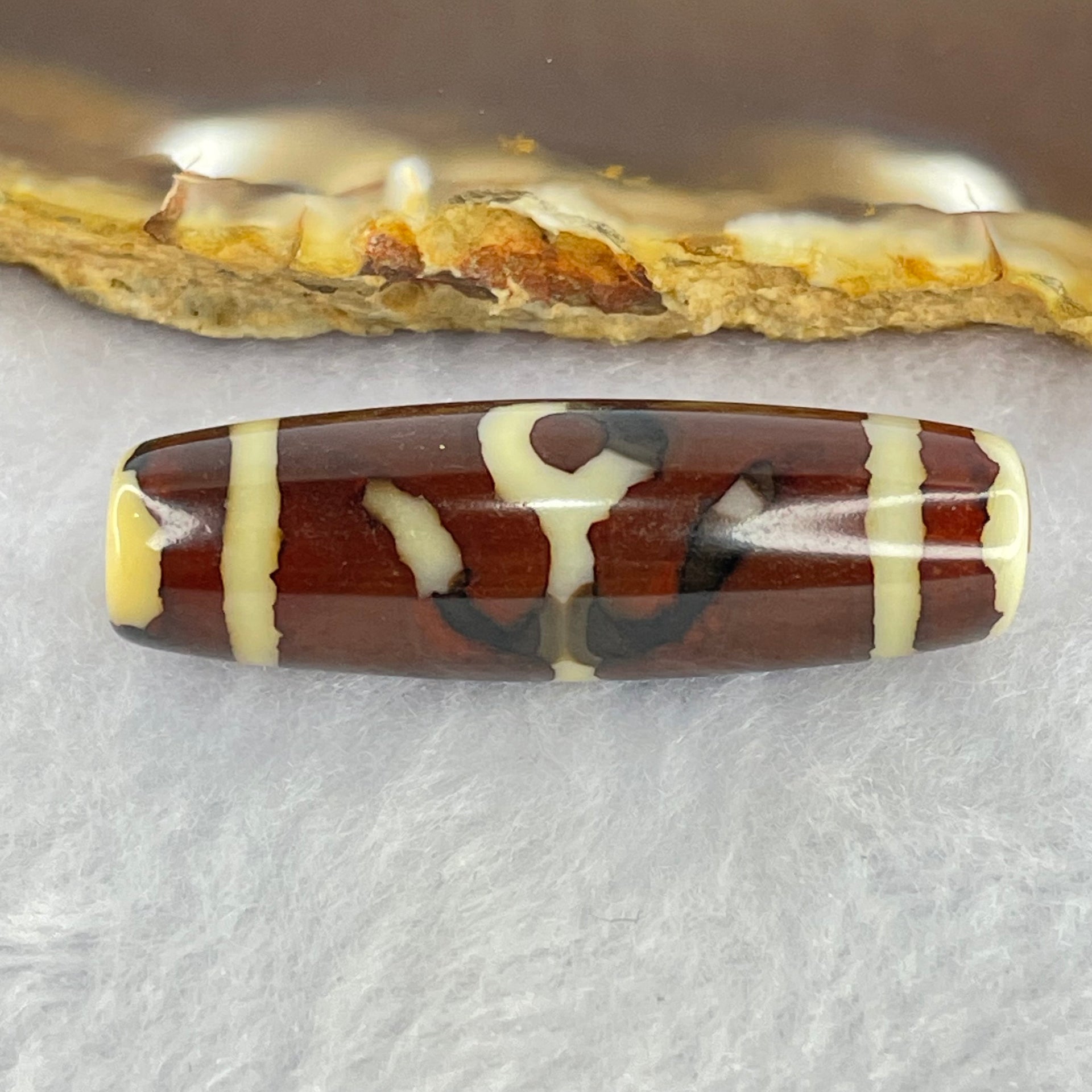 Natural Powerful Tibetan Old Oily Agate Patina Guiren Tairen Human Dzi Bead Totem Amulet Heavenly Master (Tian Zhu) 贵人天诛 8.23g 37.9 by 11.9mm - Huangs Jadeite and Jewelry Pte Ltd