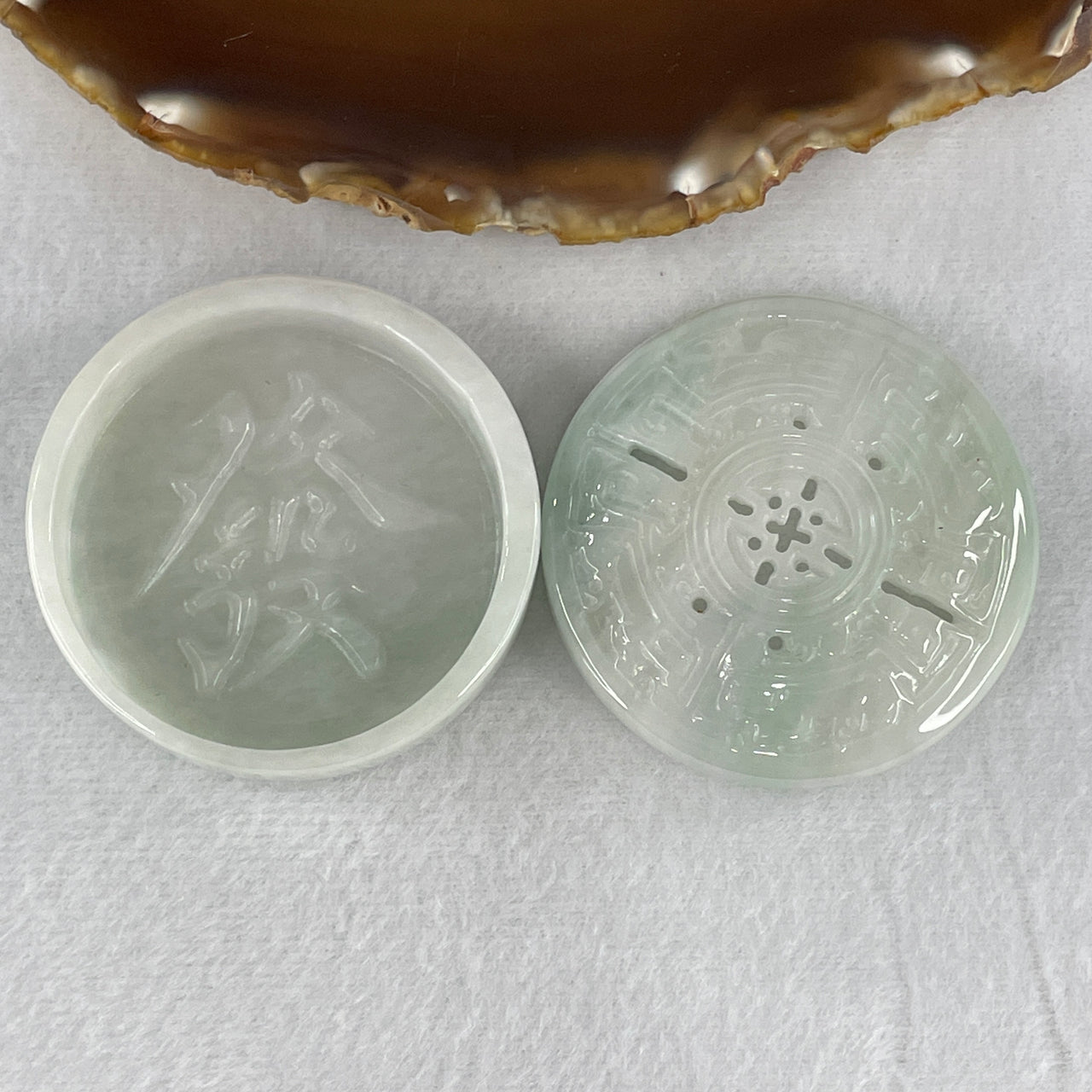 Certified Natural Type A Light Green Jadeite Container Fā Display 86.52g 55.7 by 23.5mm