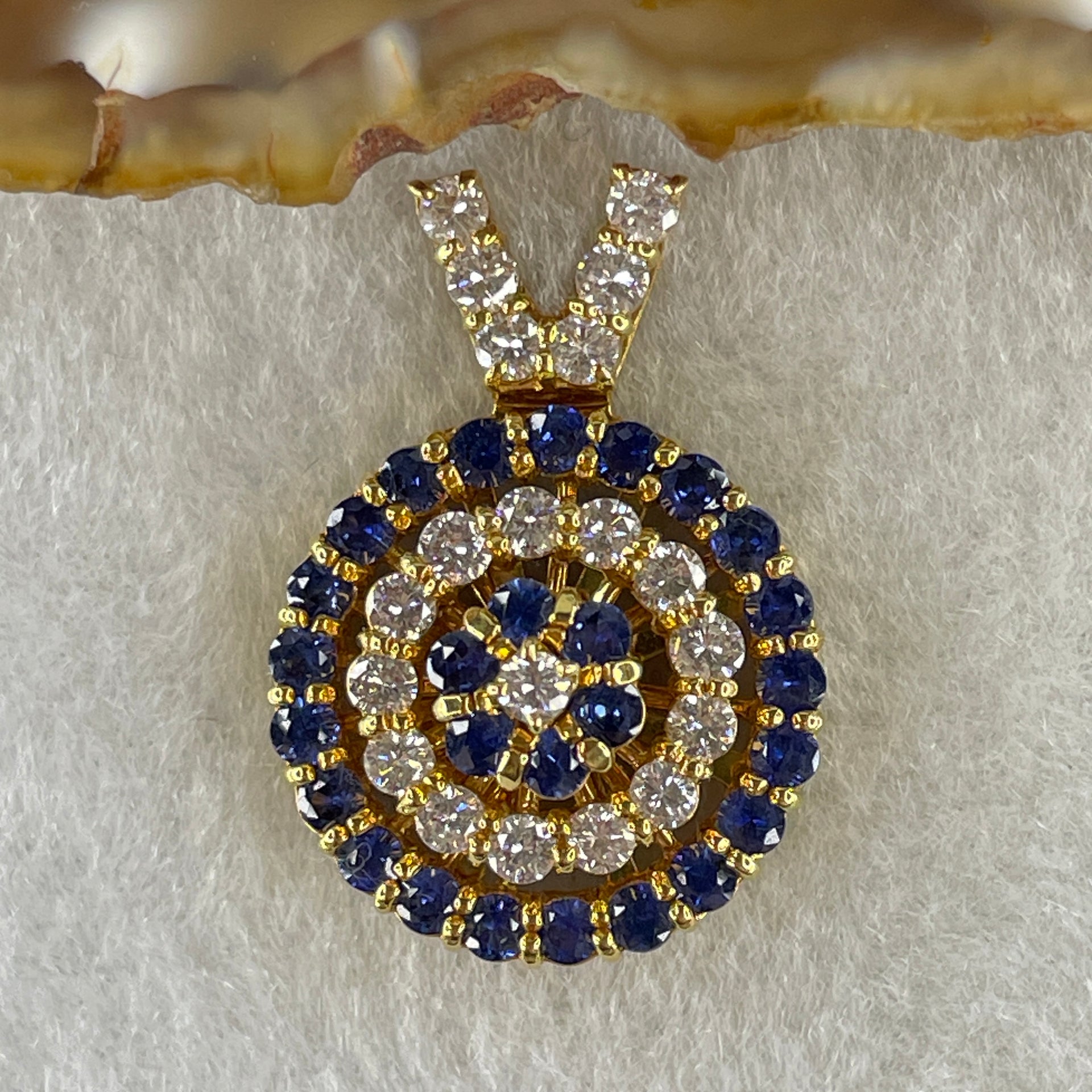 Natural Round Brilliant Blue Sapphire with Round Brilliant Cut Shape Diamonds in 18K Yellow Gold Tripple Rotating Pendant S1.5 with Melees D1.2 ct Total 11.7g 29.1 by 20.4 by 10.7mm - Huangs Jadeite and Jewelry Pte Ltd