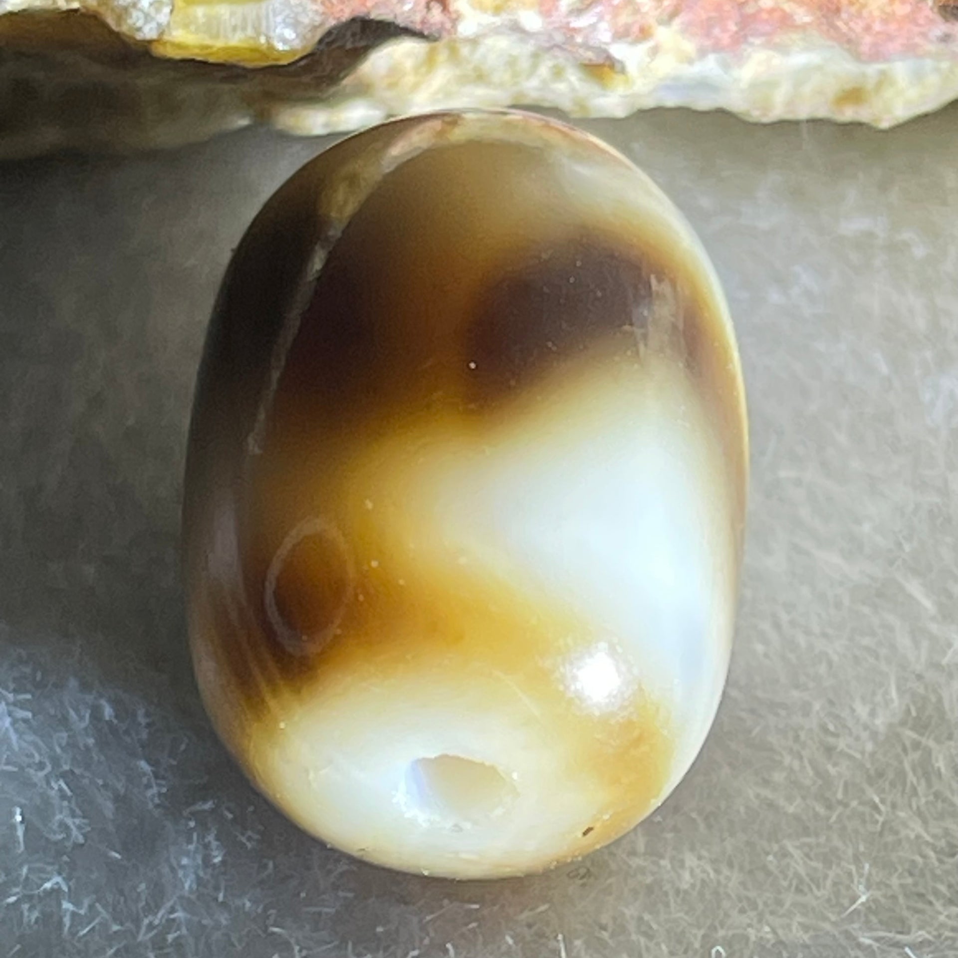 Natural Powerful Tibetan Old Oily Agate Tiger Tooth Daluo Dzi Bead Heavenly Master (Tian Zhu) 2.38g 13.7 by 10.4mm - Huangs Jadeite and Jewelry Pte Ltd