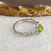 Natural Green Peridot with Crystals In S925 Sliver Ring (Adjustable Size) 1.73g 4.6 by 2.8mm - Huangs Jadeite and Jewelry Pte Ltd