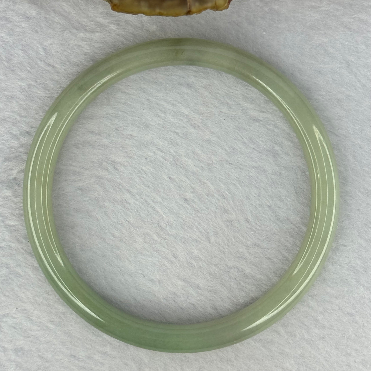 Type A Green Jadeite Bangle 22.52g Internal Diameter 57.2mm 7.0 by 6.9mm (Very Slight Internal Line) - Huangs Jadeite and Jewelry Pte Ltd