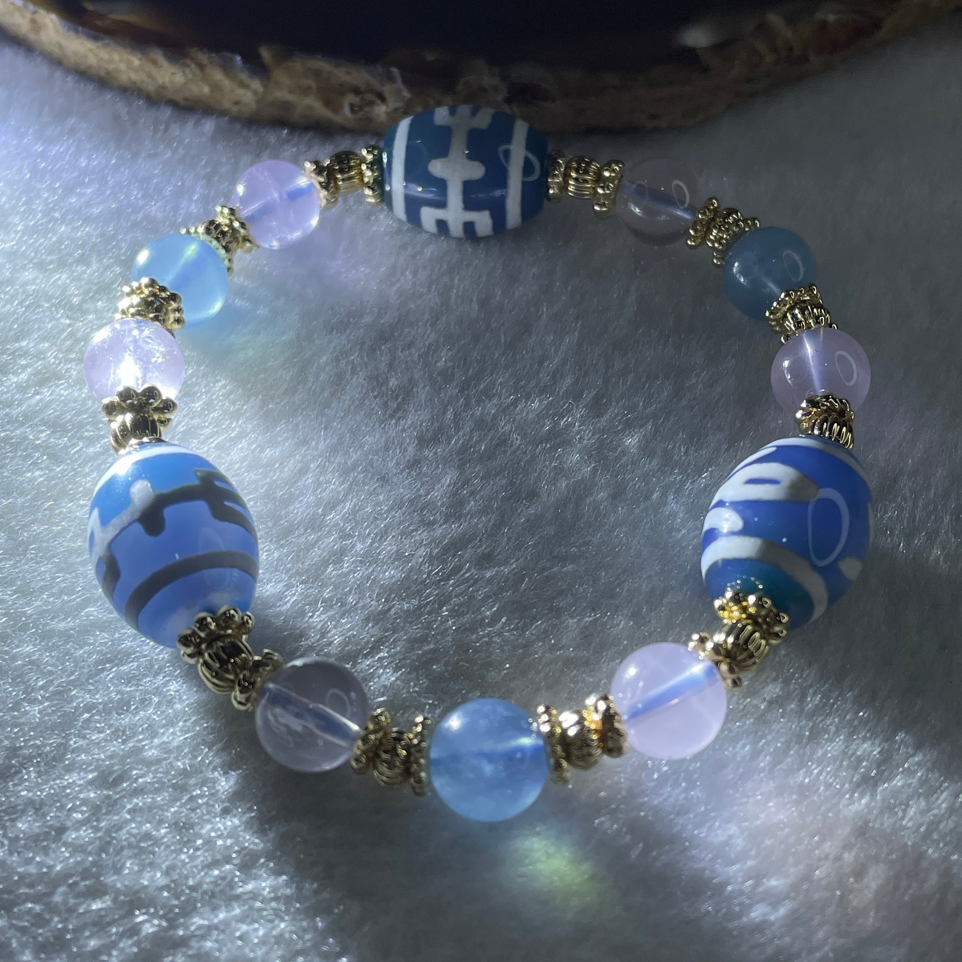 Natural Powerful Tibetan Old Oily Agate Patina Guiren Tairen Human Dzi Bead with Agate Beads Bracelet 22.98g 17cm 15.6 by 12.4mm 3 Dzi Beads - Huangs Jadeite and Jewelry Pte Ltd