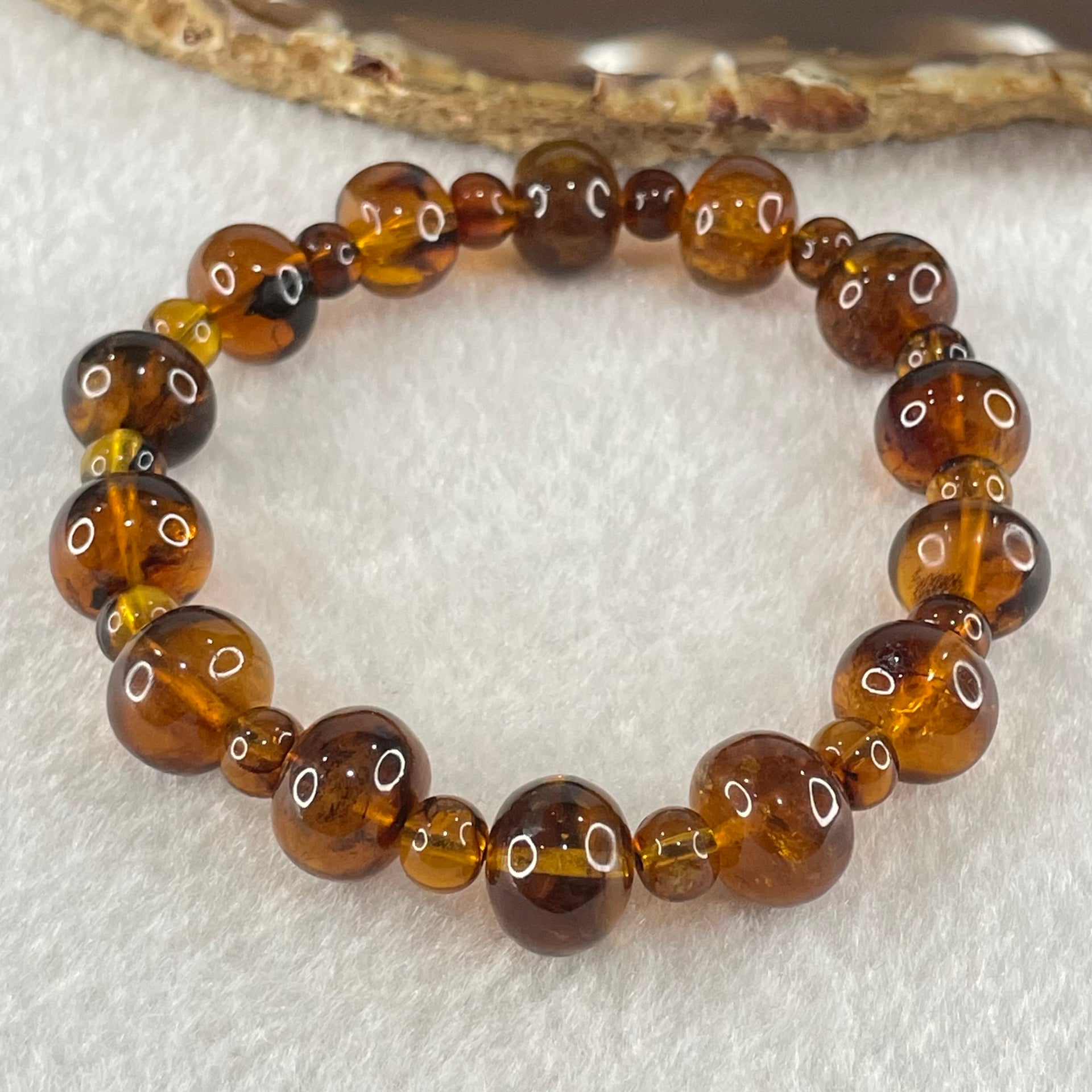 Natural Dark Brownish Yellow Flower Amber Beads Bracelet 9.56g 15.5cm 10.8mm 14 Beads 5.9mm 14 Beads - Huangs Jadeite and Jewelry Pte Ltd