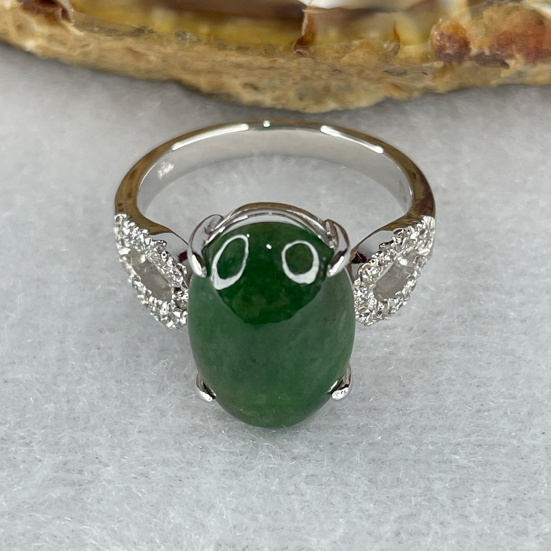 Type A Green Burmese jadeite ring in 18k white gold & natural diamonds 5.43g size US7 - Huangs Jadeite and Jewelry Pte Ltd