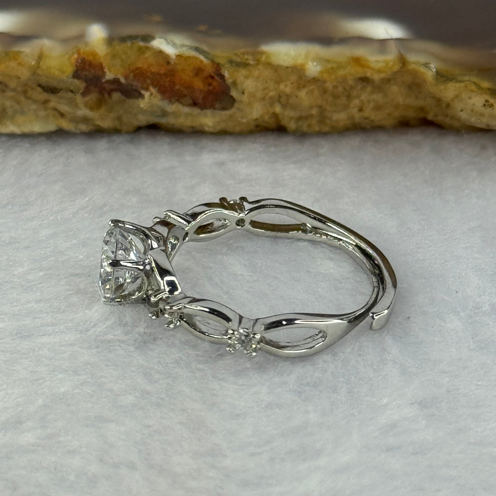 Cubic Zirconia in S925 Sliver Ring (Adjustable Size) 1.74g 6.5 by 4.5mm - Huangs Jadeite and Jewelry Pte Ltd