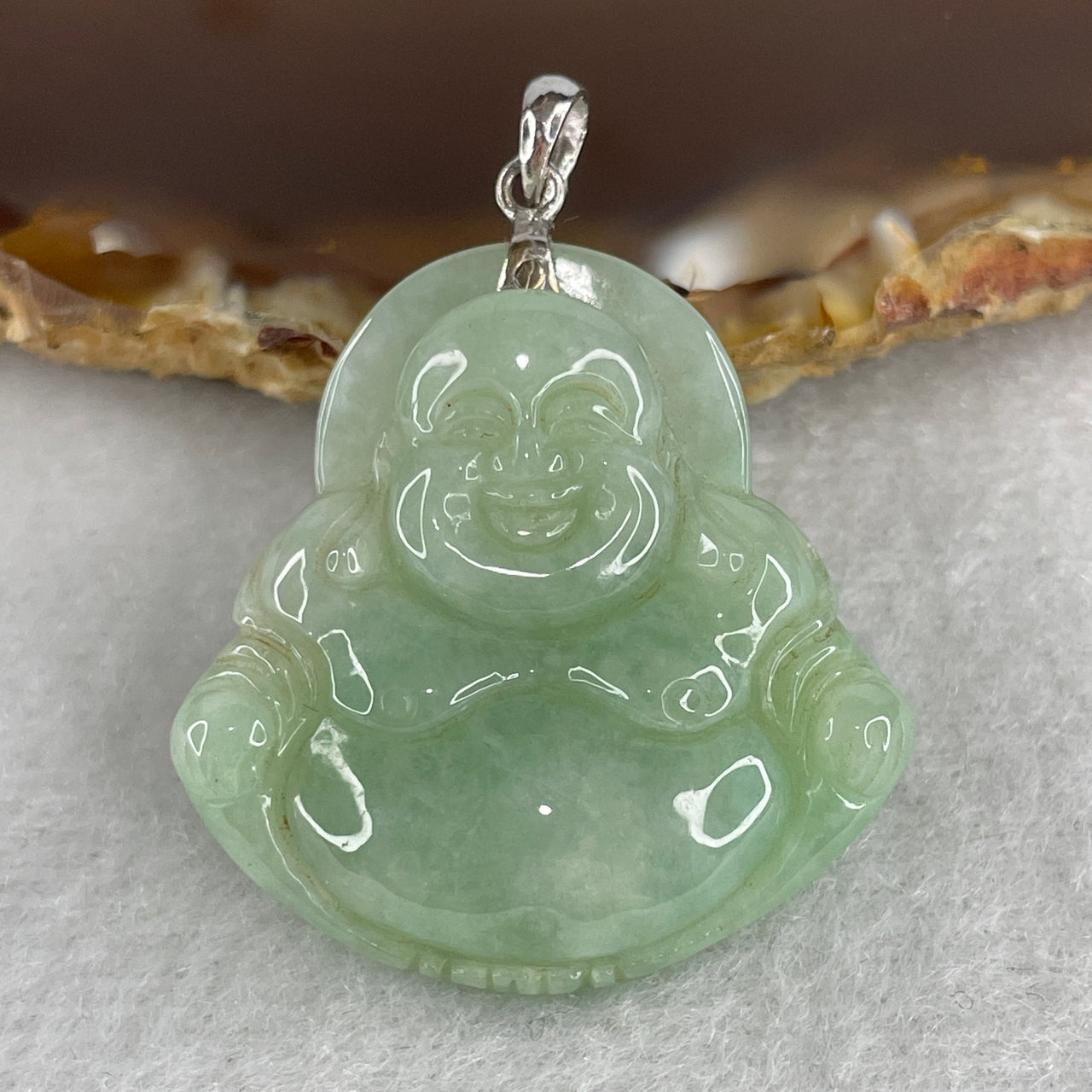 Natural Type A Green Jadeite Milo Laughing Buddha with 18K White Gold Clasp Pendant 14.27g 31.1 by 30.4 by 9.2mm