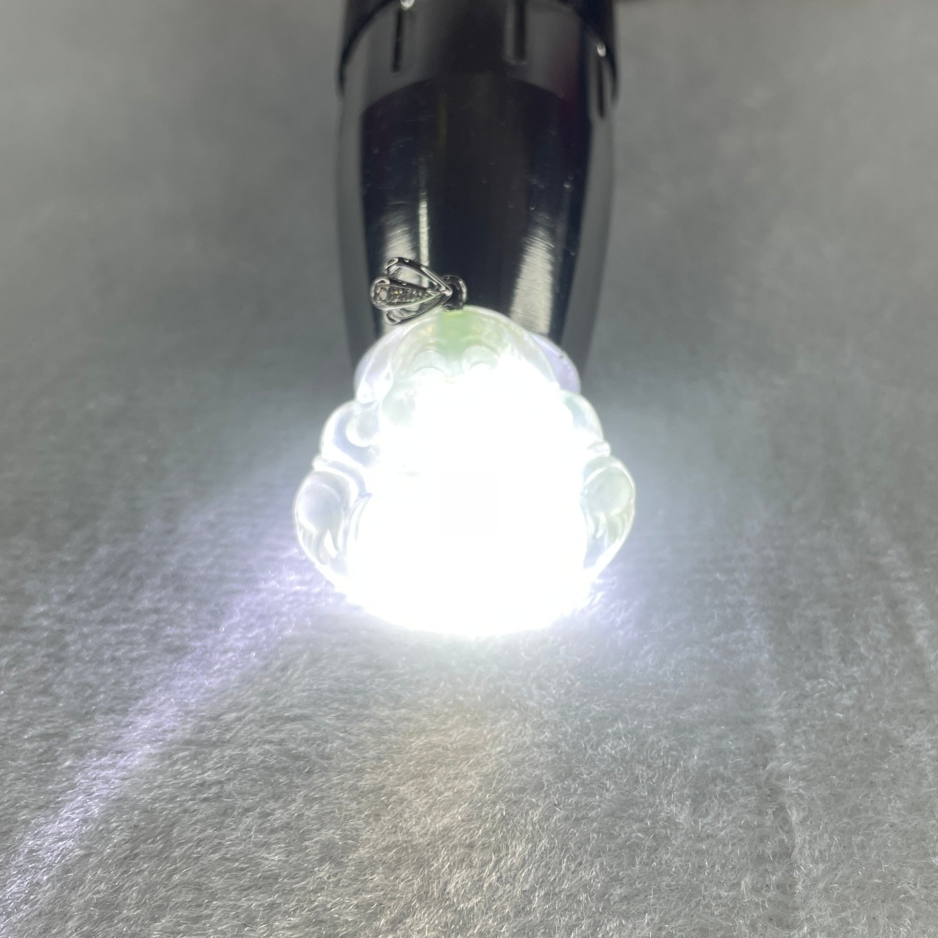 18K 750 White Gold Type A Icy Light Green Jadeite Milo Buddha with Diamonds Pendant 6.71g 26.6 by 28.0 by 6.0mm - Huangs Jadeite and Jewelry Pte Ltd