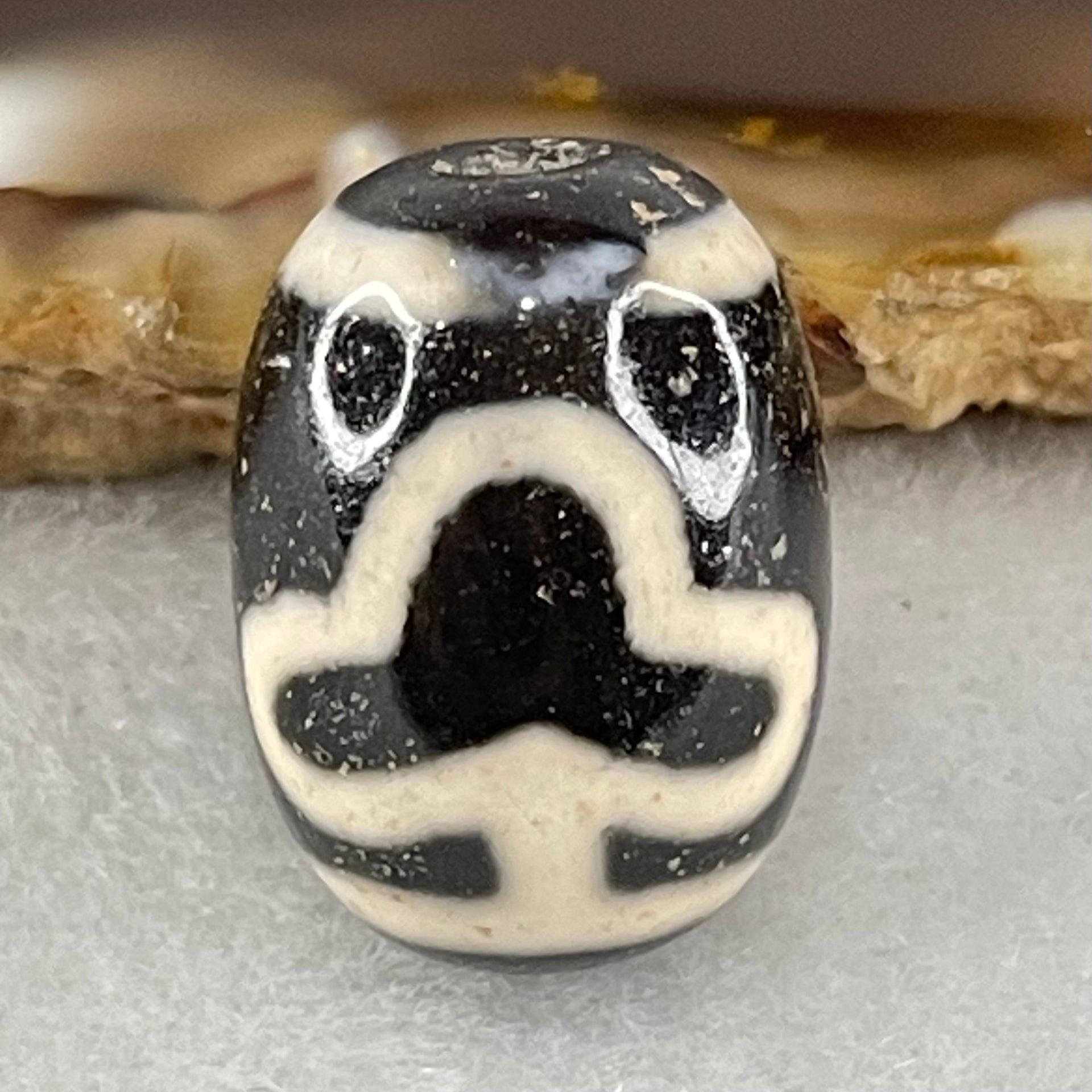 Natural Powerful Tibetan Old Oily Agate Double Bodhi Tree Dzi Bead Heavenly Master (Tian Zhu) 菩提树天珠 4.50g 17.6 by 13.1mm - Huangs Jadeite and Jewelry Pte Ltd
