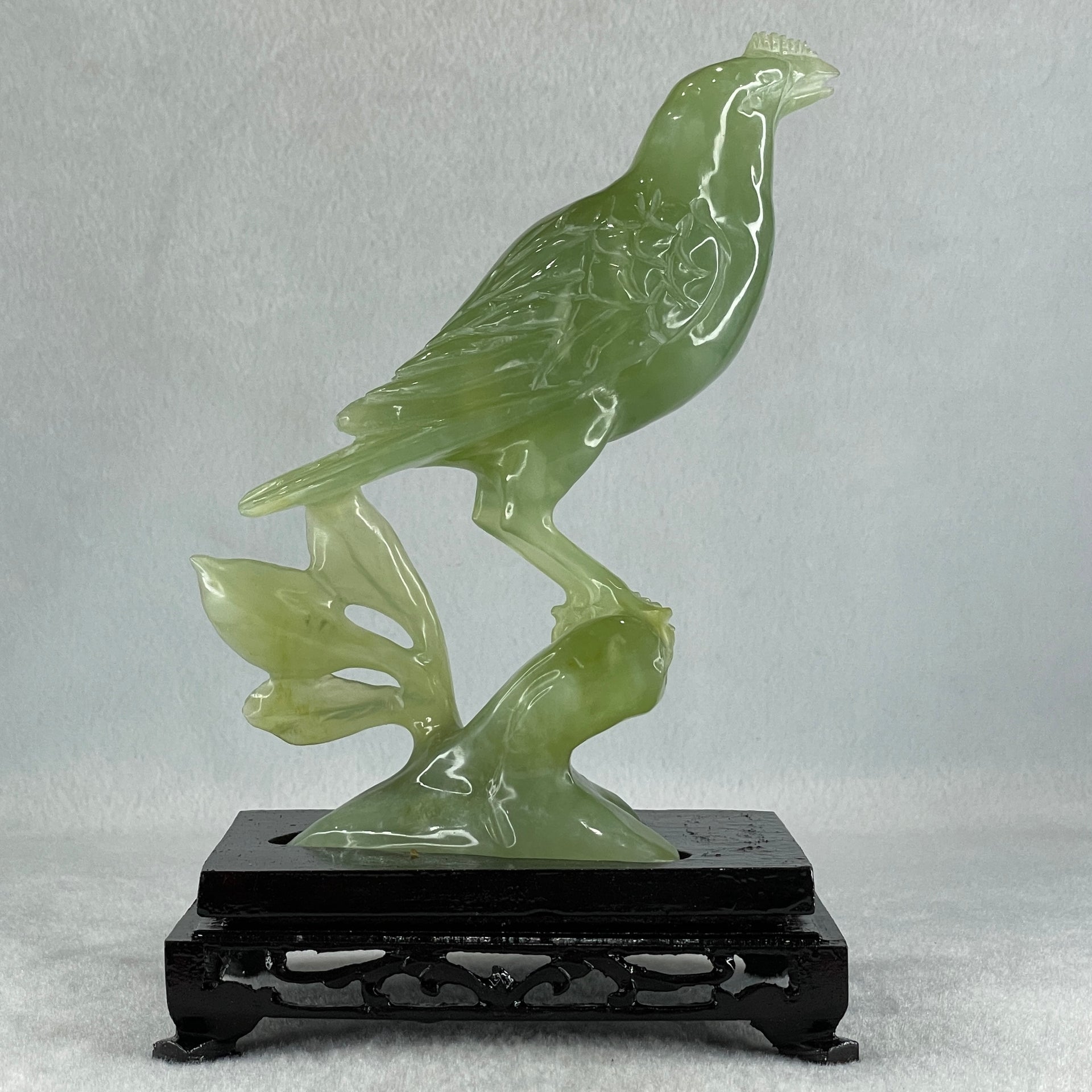 Natural Green Serpentine Javan Mynah Birds on Tree with Wooden Stand Display 418.9g 120.0 by 176.0 by 75.0mm - Huangs Jadeite and Jewelry Pte Ltd