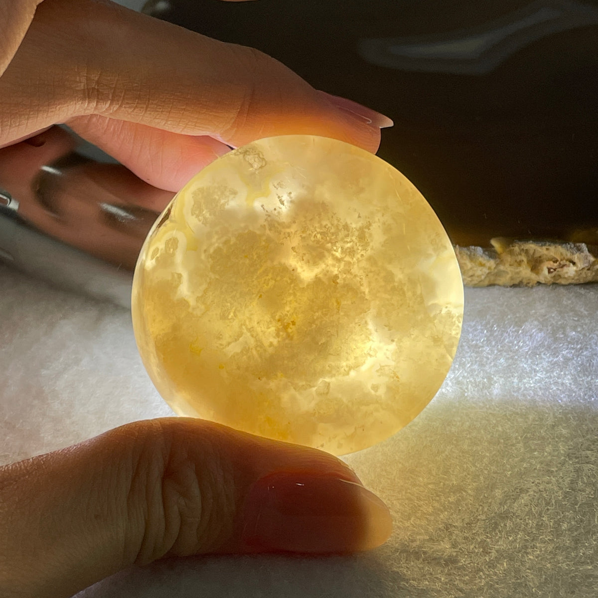 Natural Pink with Purple Flower Agate Set Oval Bangle 101.87g Inner Diameter 56.0mm 11.2 by 7.2mm - Huangs Jadeite and Jewelry Pte Ltd