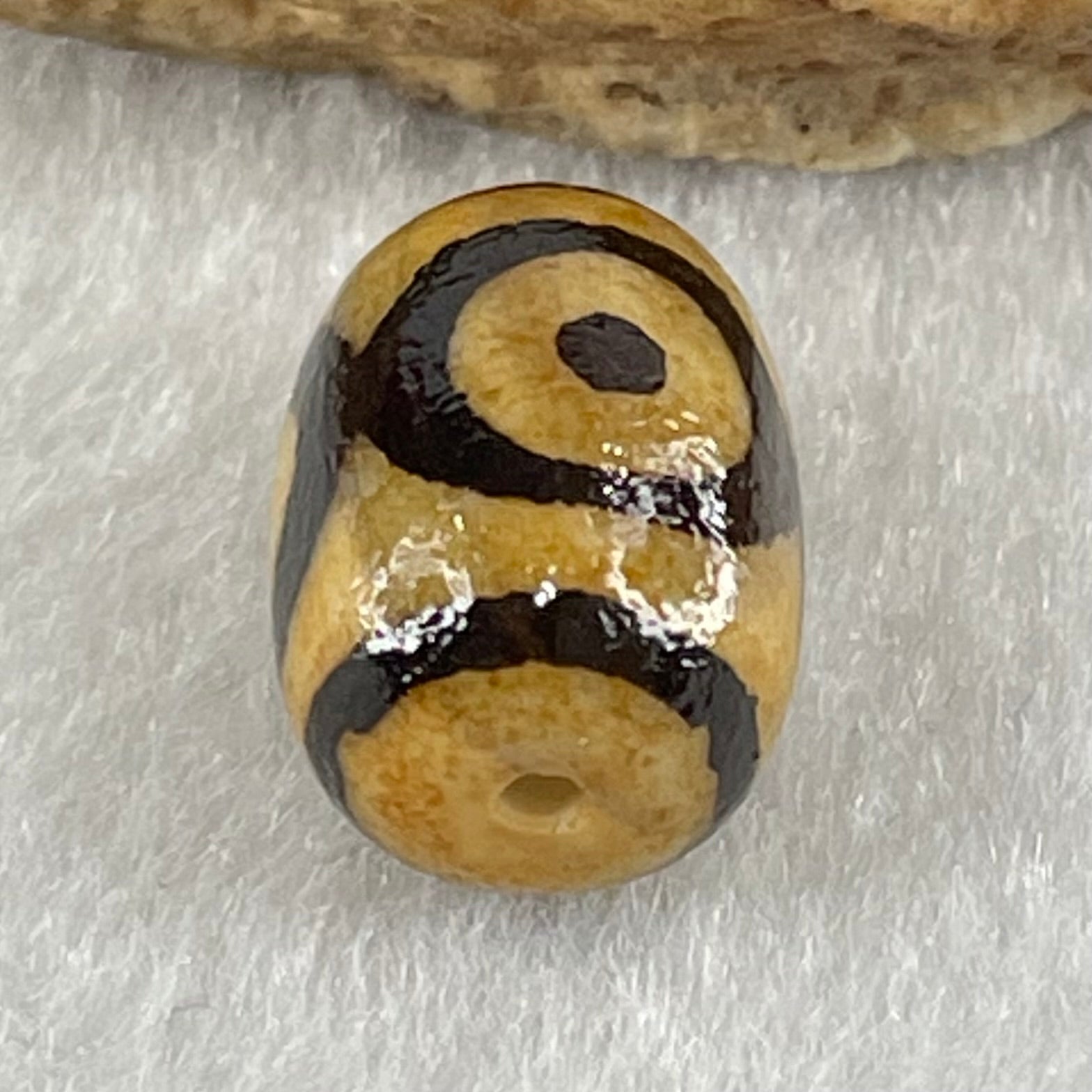Natural Powerful Tibetan Old Oily Agate 3 Eyes Dzi Bead Heavenly Master (Tian Zhu) 三眼天诛 2.33g 14.0 by 10.3mm - Huangs Jadeite and Jewelry Pte Ltd