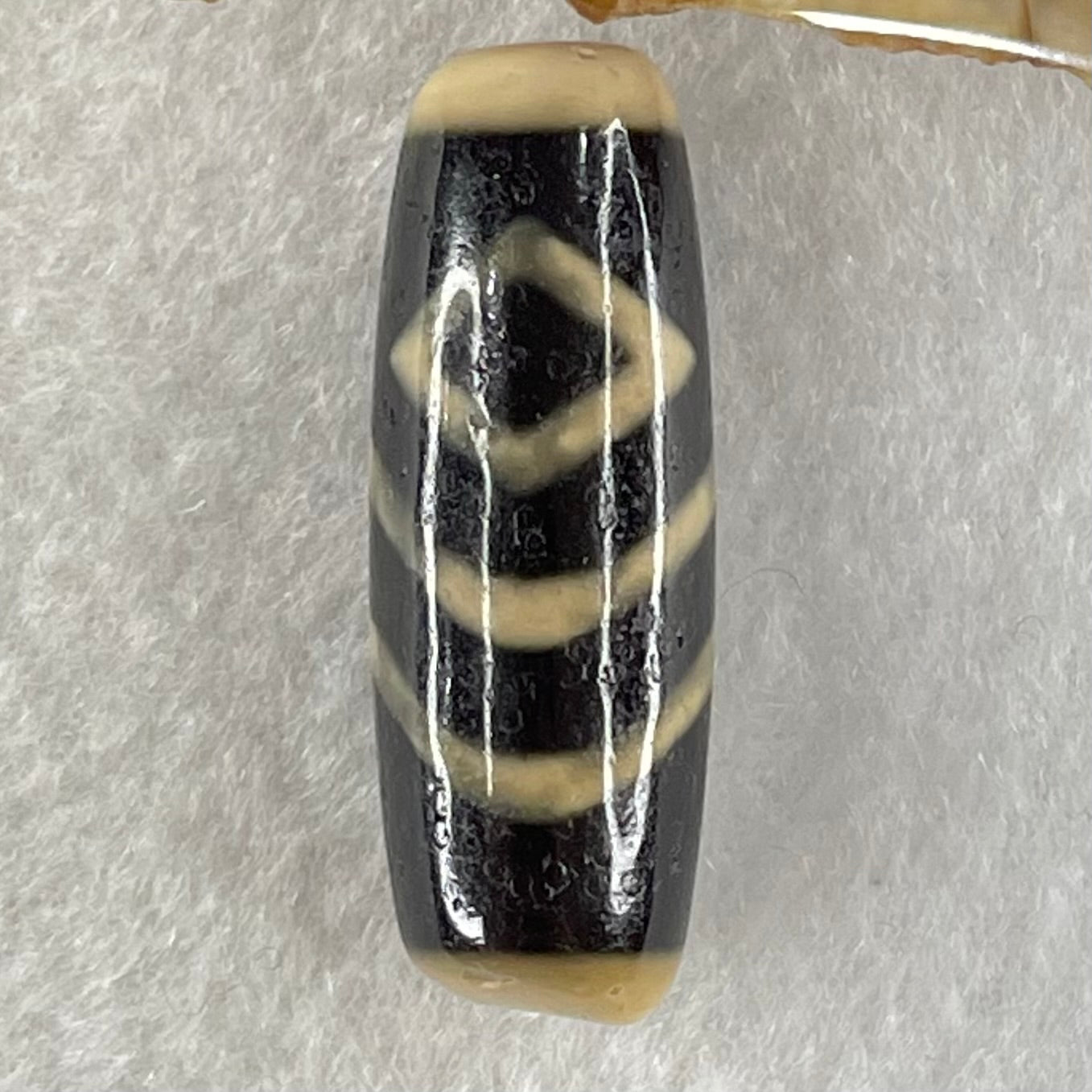 Natural Powerful Tibetan Old Oily Water Pattern One Eye Vajra With Nectar Vessel Treasure Bottle Agate Bead Heavenly Master (Tian Zhu) 天珠 8.40g 34.6 by 12.3mm - Huangs Jadeite and Jewelry Pte Ltd