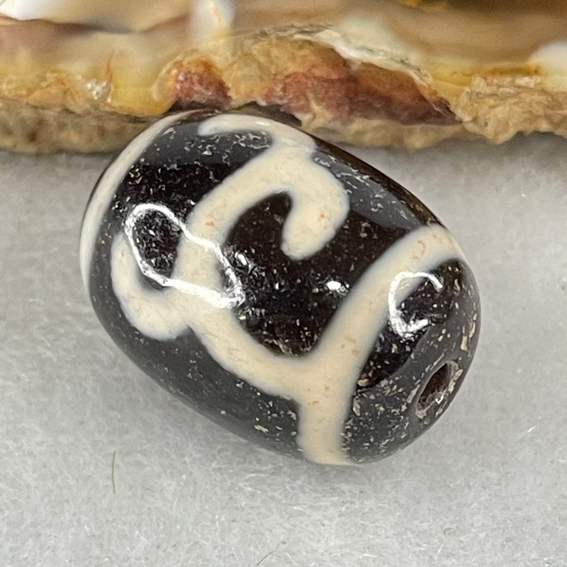 Natural Powerful Tibetan Old Oily Black White Agate Green Tara Dzi Bead Heavenly Master (Tian Zhu) 绿度母天珠 4.46g 17.8 by 12.9mm - Huangs Jadeite and Jewelry Pte Ltd