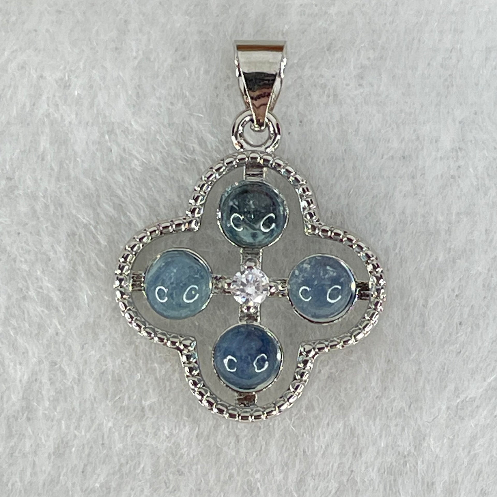 Above Average Grade Rare Natural Blue Dumortierite Rutilated Quartz in S925 Four Leaf Clover Pendant 2.32g 4.0mm 4pcs - Huangs Jadeite and Jewelry Pte Ltd