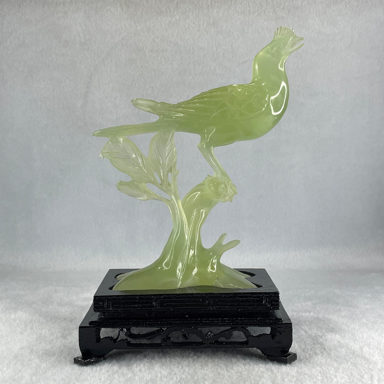 Natural Green Serpentine Javan Mynah Birds on Tree with Wooden Stand Display 338.9g 125.0 by 175.0 by 78.0mm - Huangs Jadeite and Jewelry Pte Ltd