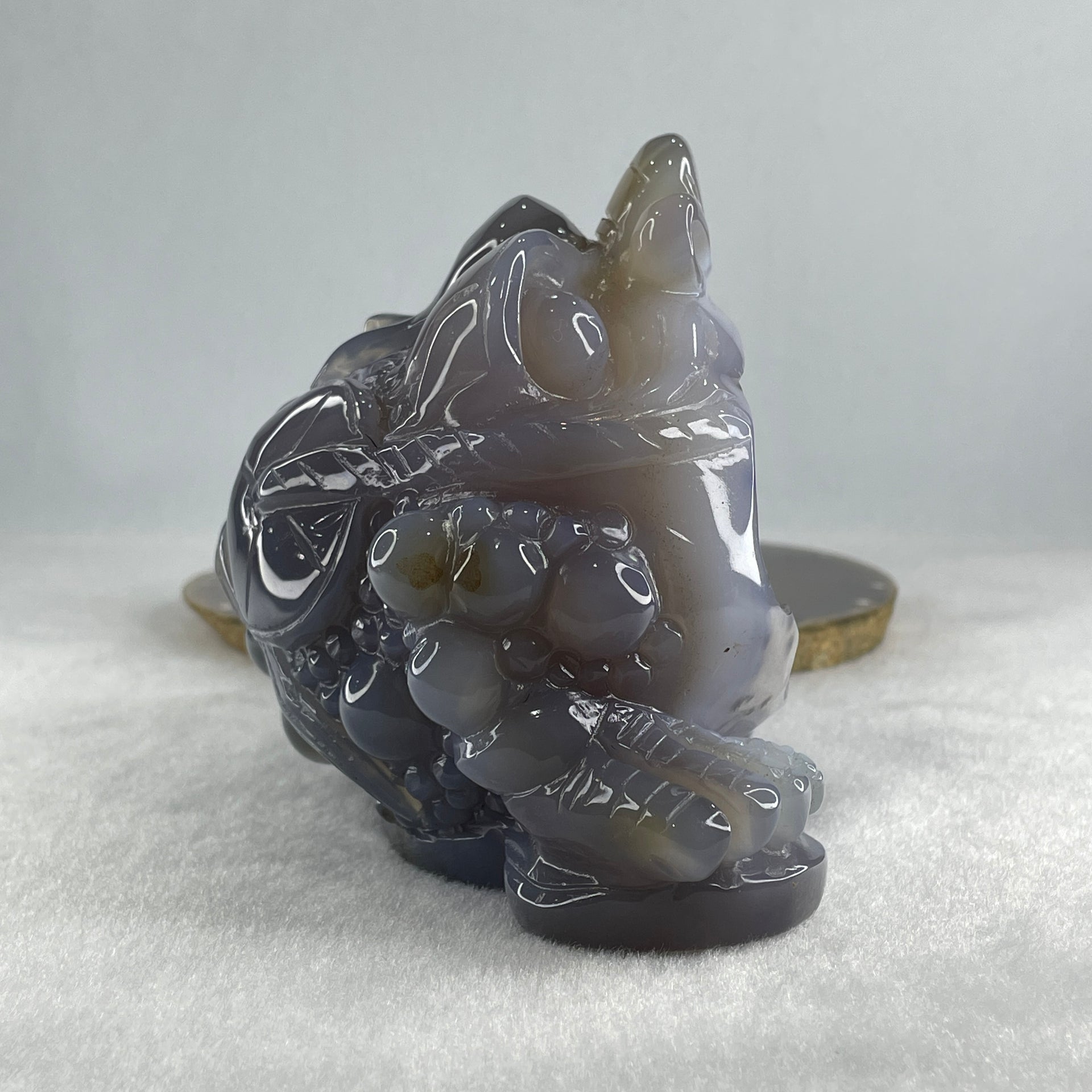 Natural Jelly Purpleish Wuji with White Agate with Crystal 3 Legged Toast Display 1,214.2g 155.0 by 90.0 by 100.0mm - Huangs Jadeite and Jewelry Pte Ltd
