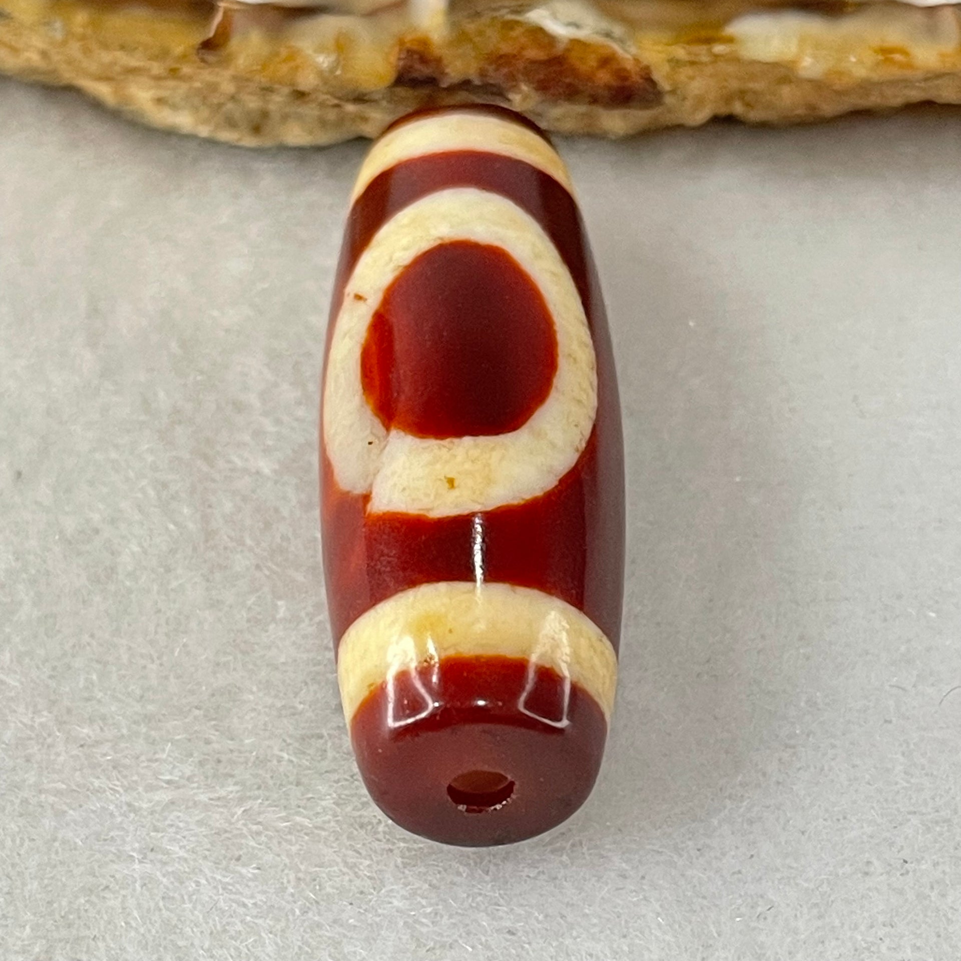 Natural Powerful Tibetan Old Oily Red White Agate One Eye Water Element Dzi Bead Heavenly Master (Tian Zhu) 一眼水元素天珠 10.77g 37.6 by 13.5mm - Huangs Jadeite and Jewelry Pte Ltd