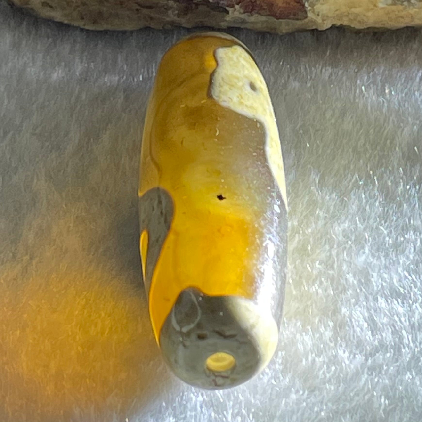 Natural Powerful Tibetan Old Oily Agate Dog Dzi Bead Heavenly Master (Tian Zhu) 狗天珠 9.77g 38.6 by 12.7mm - Huangs Jadeite and Jewelry Pte Ltd