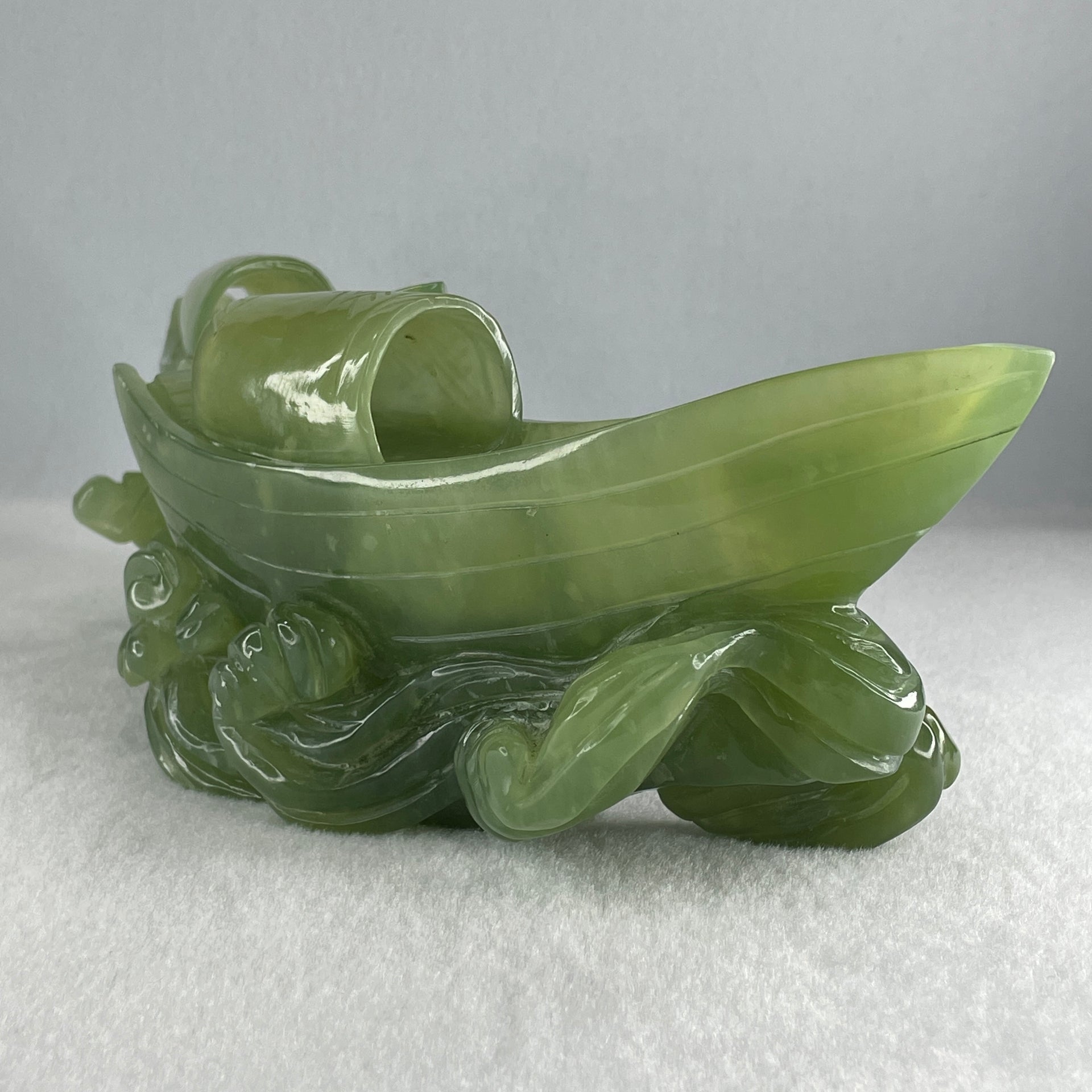 Natural Semi Icy Green Serpentine Double Boats Display 1,692.9g 287.0 by 121.0 by 130.0mm - Huangs Jadeite and Jewelry Pte Ltd