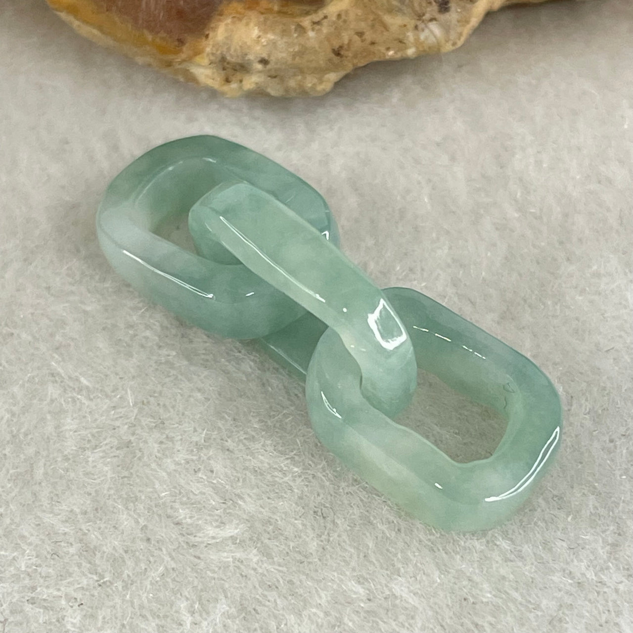 Type A Blueish Green with Faint White Jadeite Rolo Link Chain for Setting 2.43g 14.6 by 10.5 by 3.3mm - Huangs Jadeite and Jewelry Pte Ltd