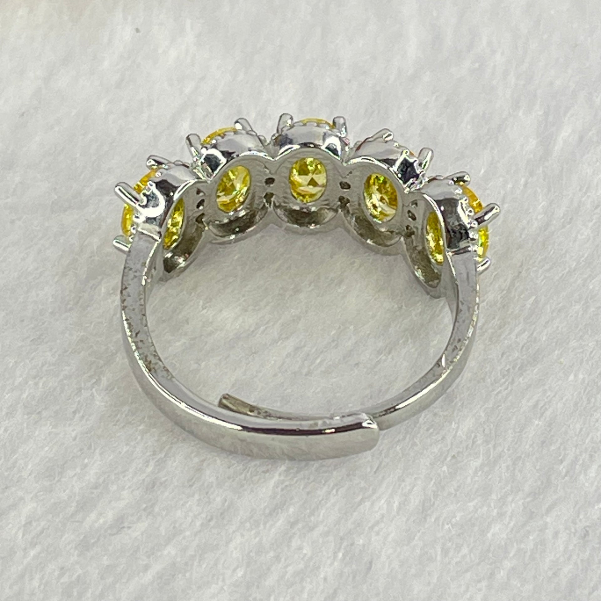 Cubic Zirconia in Sliver Gold Color Ring (Adjustable Size) 3.00g 4.8 by 2.4 by 1.2mm 9pcs - Huangs Jadeite and Jewelry Pte Ltd