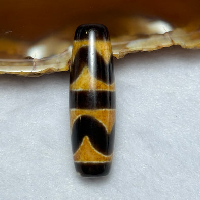 Natural Powerful Tibetan Old Oily Agate Double Tiger Tooth Daluo Dzi Bead Heavenly Master (Tian Zhu) 虎呀天诛 7.82g 37.7 by 11.7mm - Huangs Jadeite and Jewelry Pte Ltd
