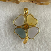 Type A Semi Icy Faint Lavender and Blueish Green and Yellow Jadeite 4 Leafs Clover in 18K Yellow Gold Pendant4.57g 9.4 by 6.0 by 4.9mm 4Pcs - Huangs Jadeite and Jewelry Pte Ltd