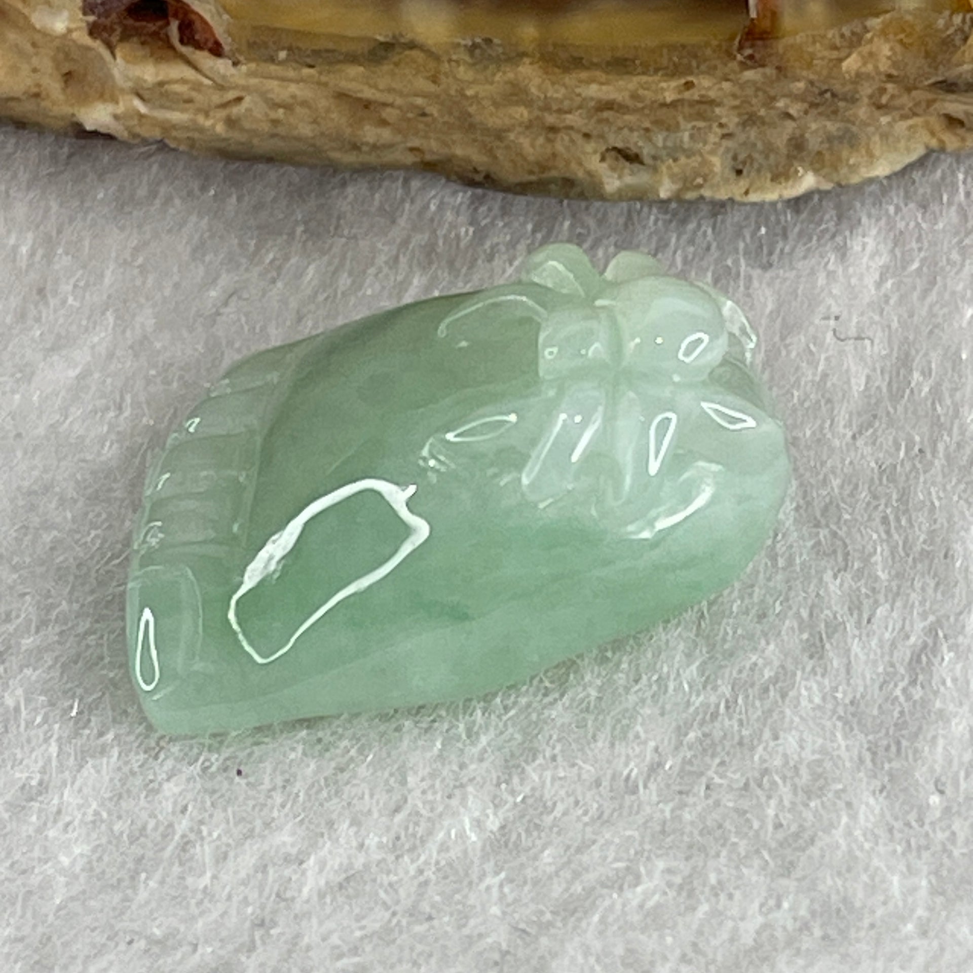 Natural Type A Green Jadeite Spider on Foot Charm Pendant 3.47g 19.2 by 14.0 by 9.0mm - Huangs Jadeite and Jewelry Pte Ltd