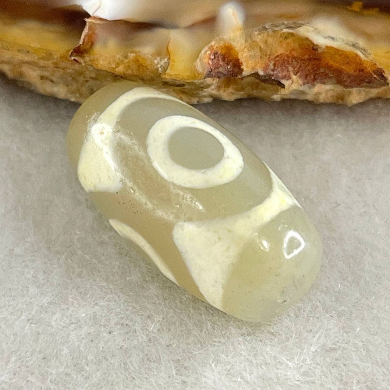 Natural Powerful Tibetan Old Oily Agate 3 Eyes Dzi Bead Heavenly Master (Tian Zhu) 三眼天诛 3.31g 20.1 by 10.6mm - Huangs Jadeite and Jewelry Pte Ltd