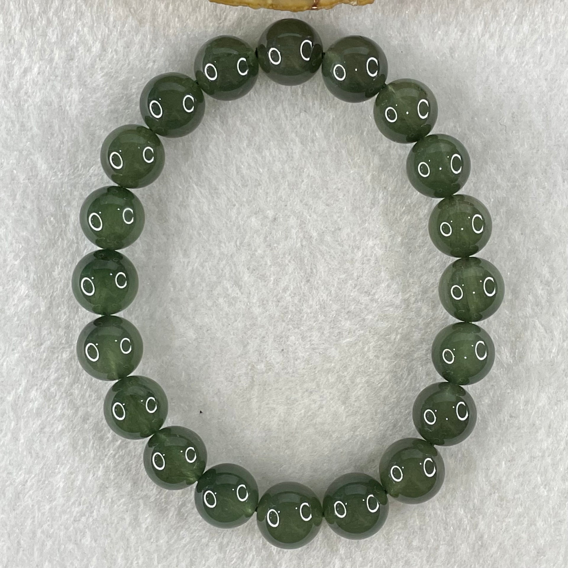 Good Grade Natural Cats Eye Green Rutilated Quartz Beads Bracelet 24.86g 16.5cm 9.8mm 20 Beads - Huangs Jadeite and Jewelry Pte Ltd