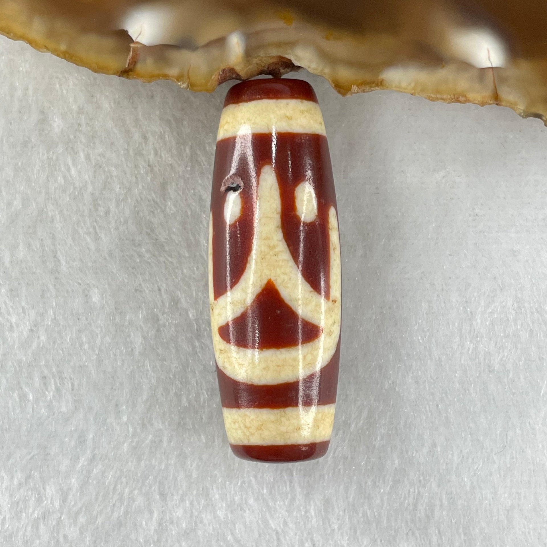 Natural Powerful Tibetan Old Oily Red White Agate One Eye Fire Sign Dzi Bead Heavenly Master (Tian Zhu) 一眼火天珠 10.41g 38.0 by 13.3mm - Huangs Jadeite and Jewelry Pte Ltd