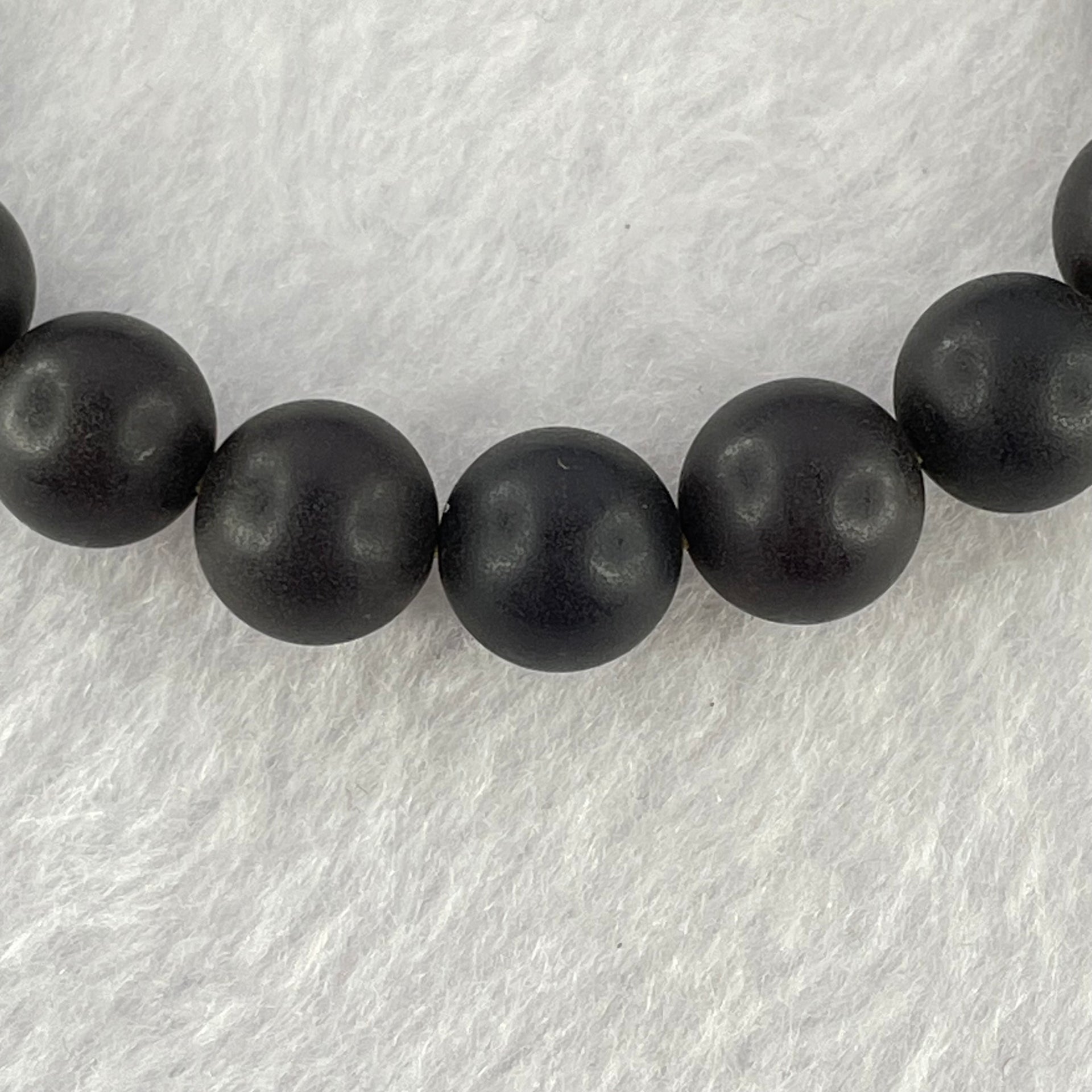 Natural Iron Blood King Amber Beads Bracelet 天然铁血王琥珀手链 10.50g 17cm 9.8mm 21 Beads - Huangs Jadeite and Jewelry Pte Ltd