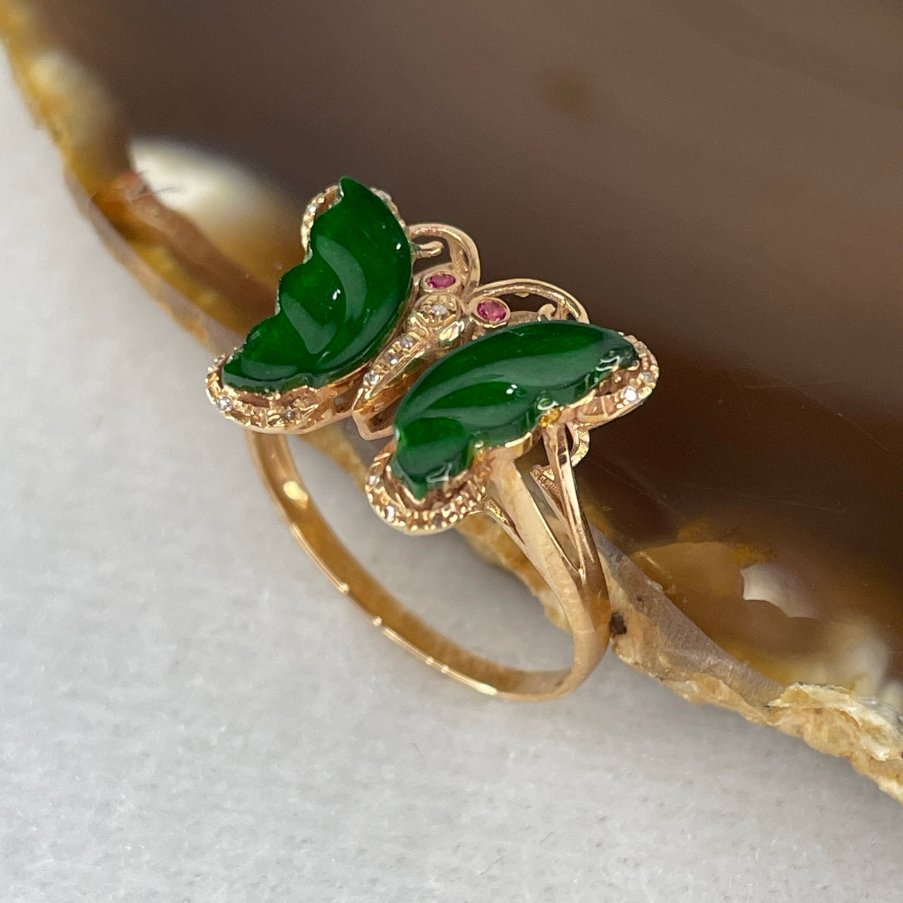 Type A Green Burmese Icy Butterfly Jade Jadeite ring in 18k rose gold & natural diamonds 1.87g  Ring Size: US 6.5 - Huangs Jadeite and Jewelry Pte Ltd