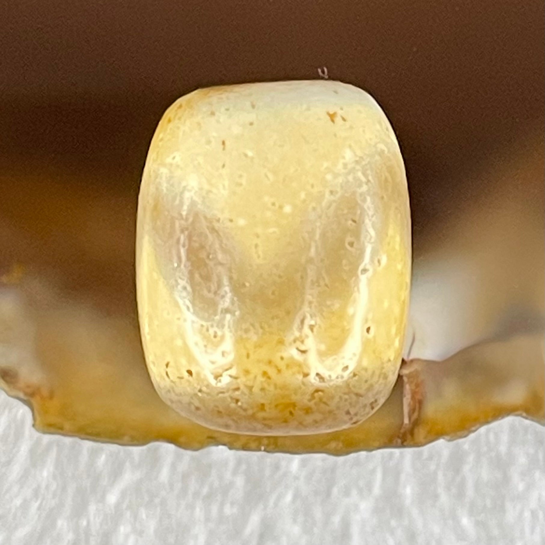 Natural Powerful Tibetan Old Oily Agate Tiger Tooth Daluo Dzi Bead Heavenly Master (Tian Zhu) 虎呀天诛 2.51g 13.6 by 10.6mm - Huangs Jadeite and Jewelry Pte Ltd